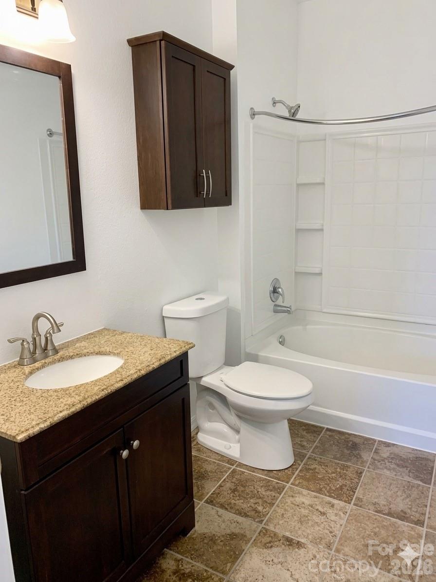 200 Vista Lake Drive #301 — Candler