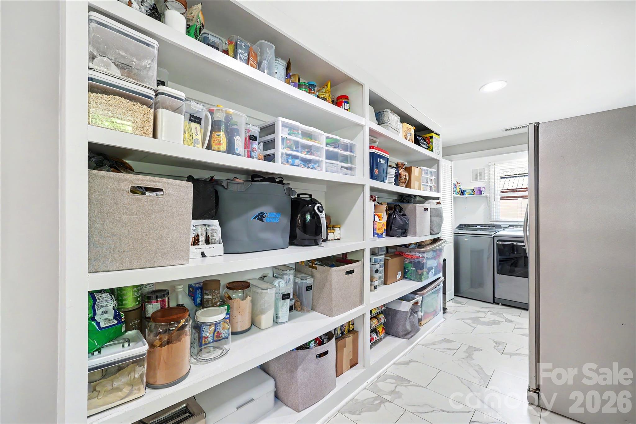 101 Amity Circle — Belmont