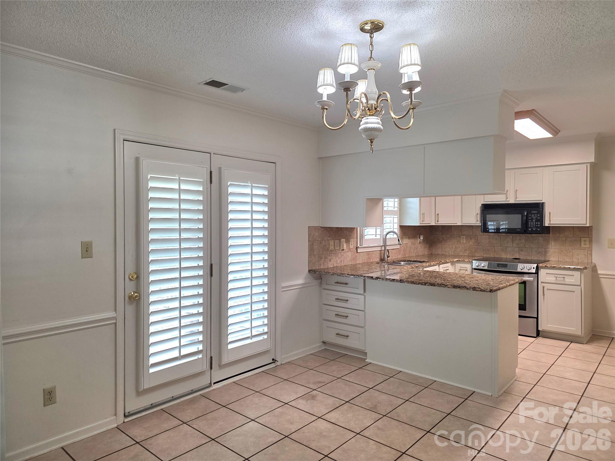687 Carlton Drive — Gastonia