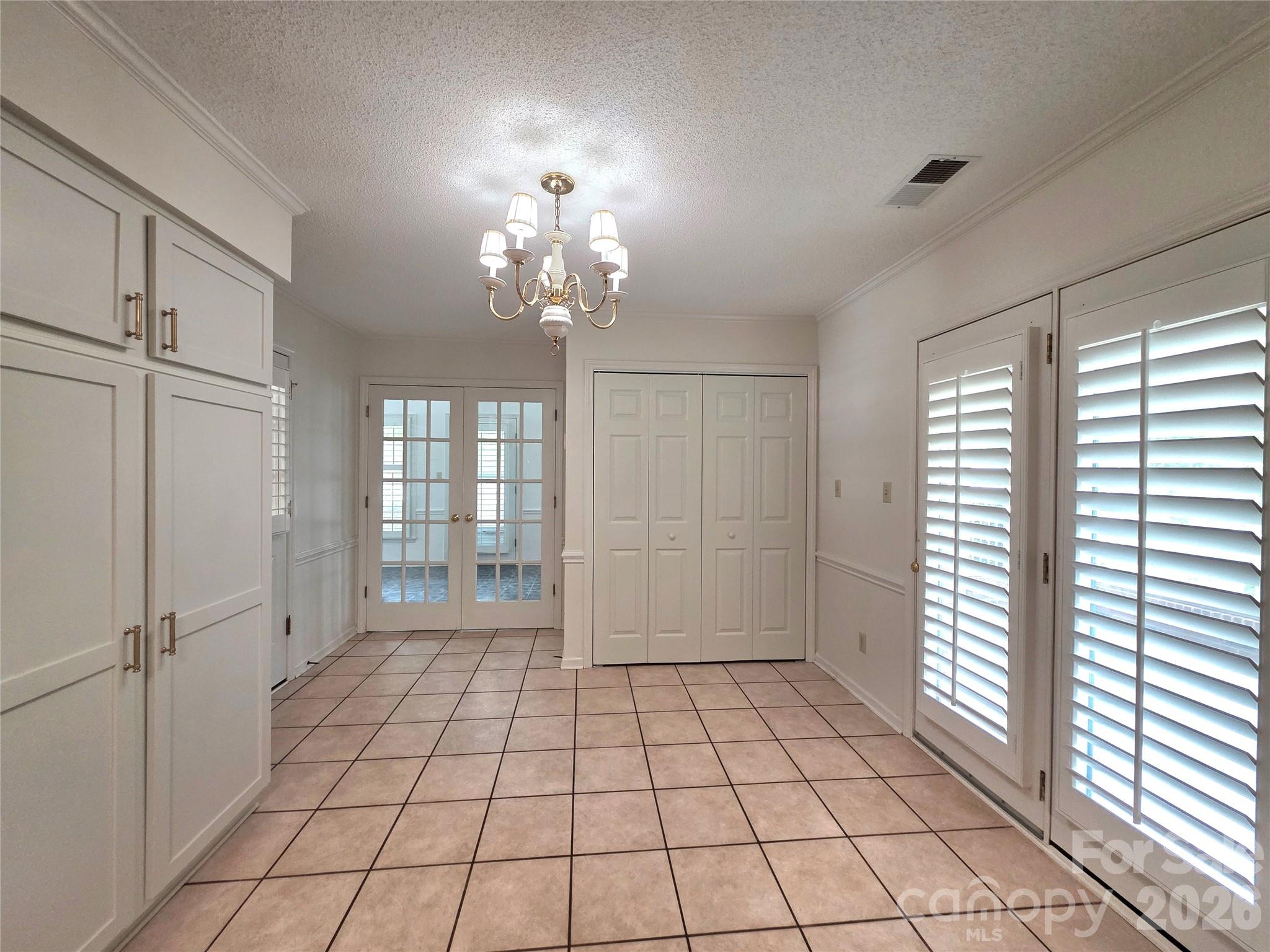 687 Carlton Drive — Gastonia