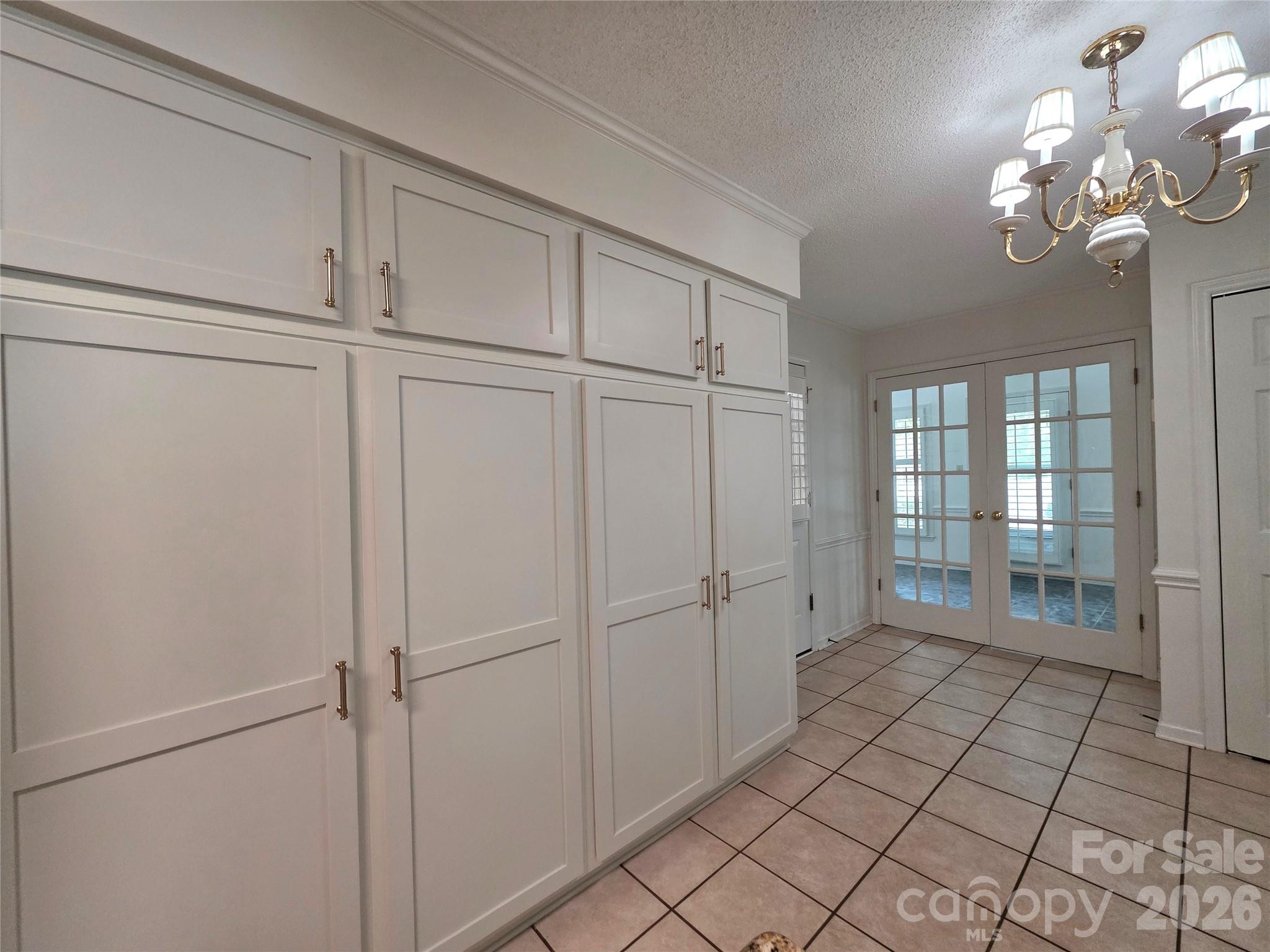 687 Carlton Drive — Gastonia