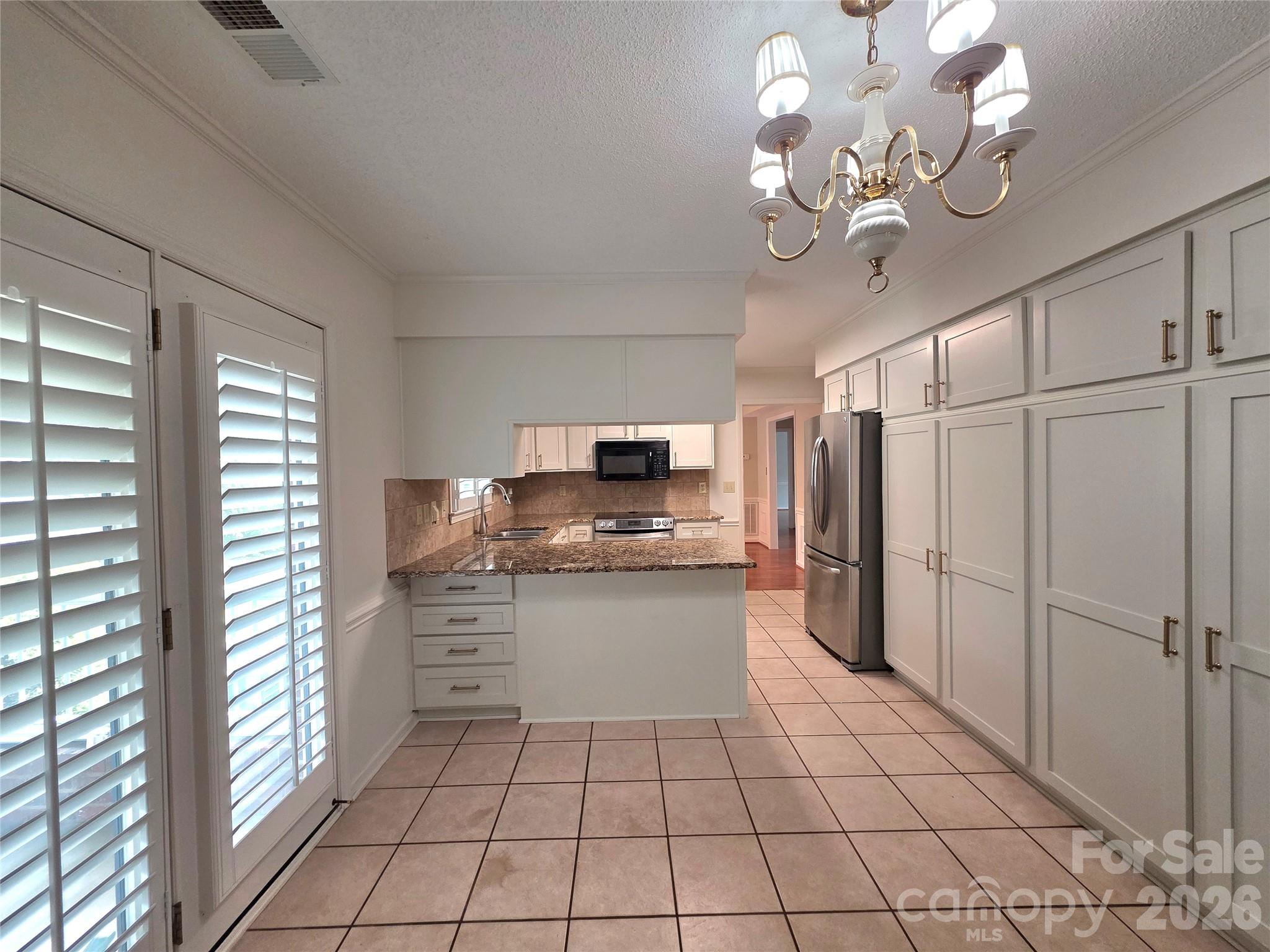 687 Carlton Drive — Gastonia