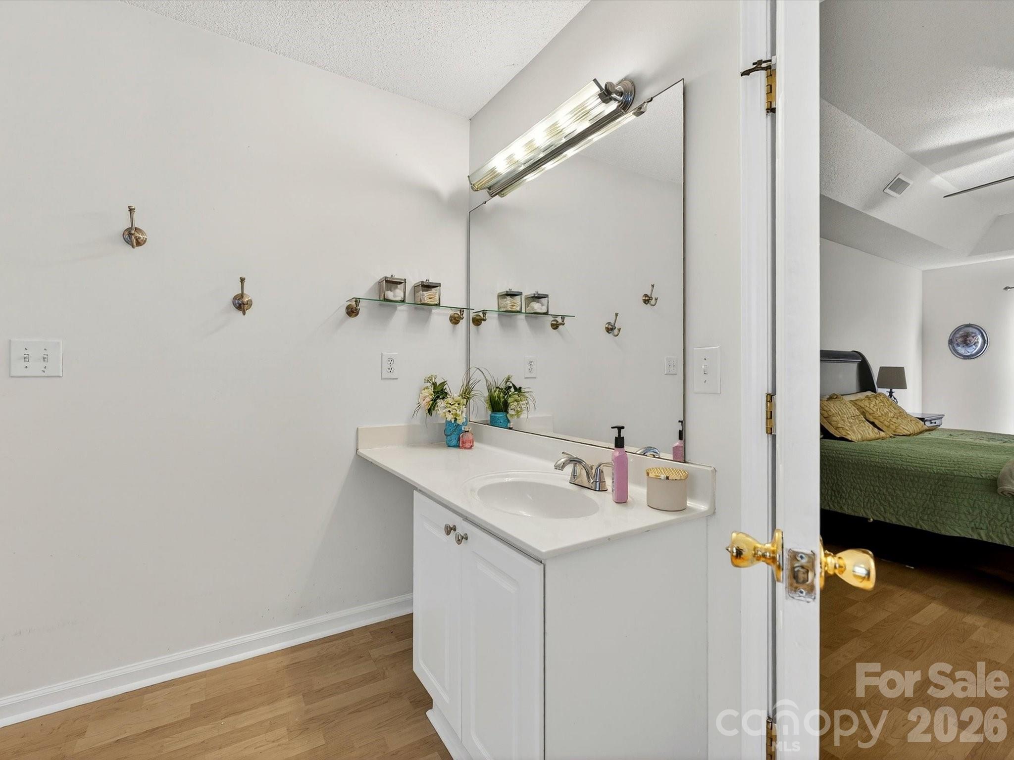 5405 Frederick Street — Indian Trail