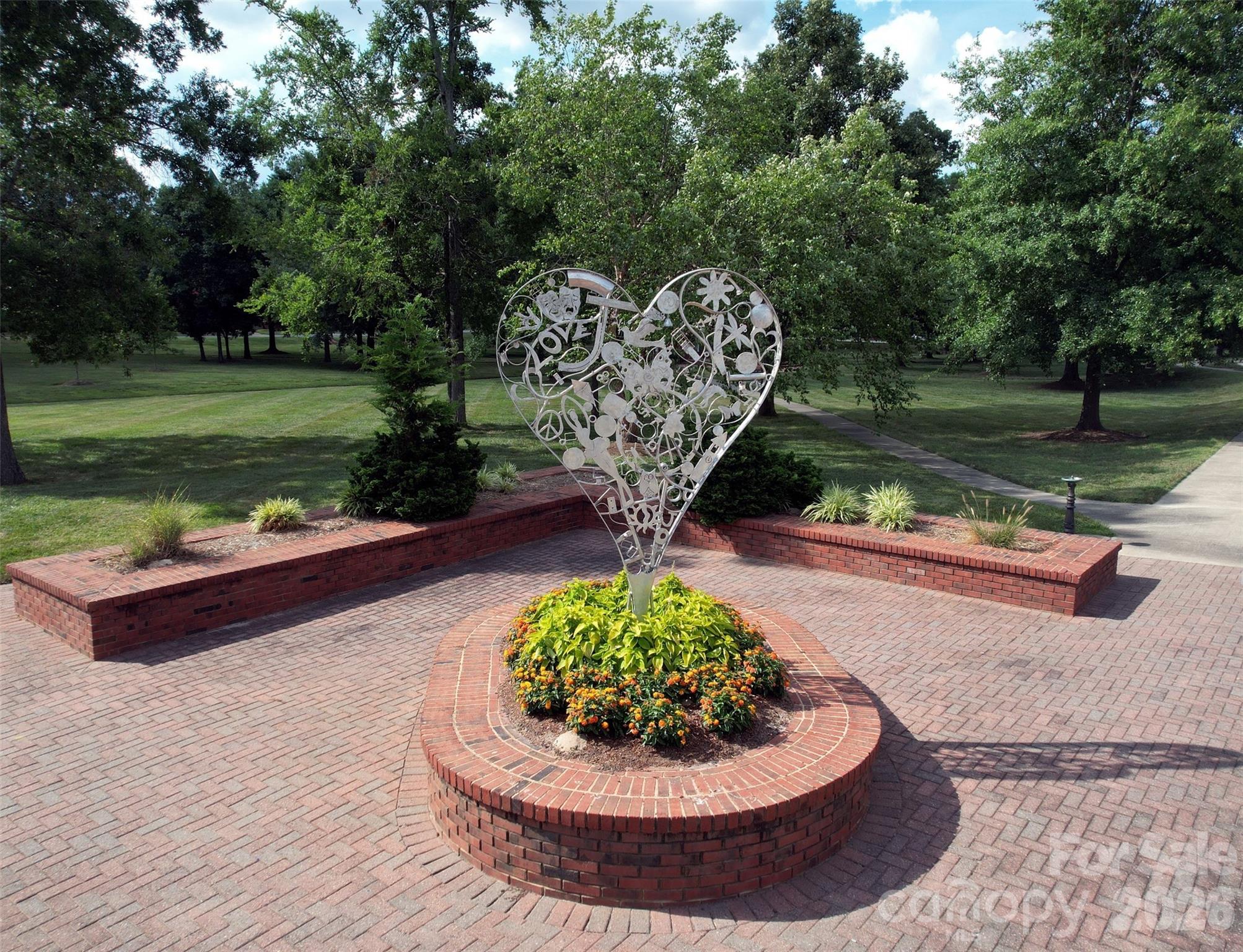 5405 Frederick Street — Indian Trail