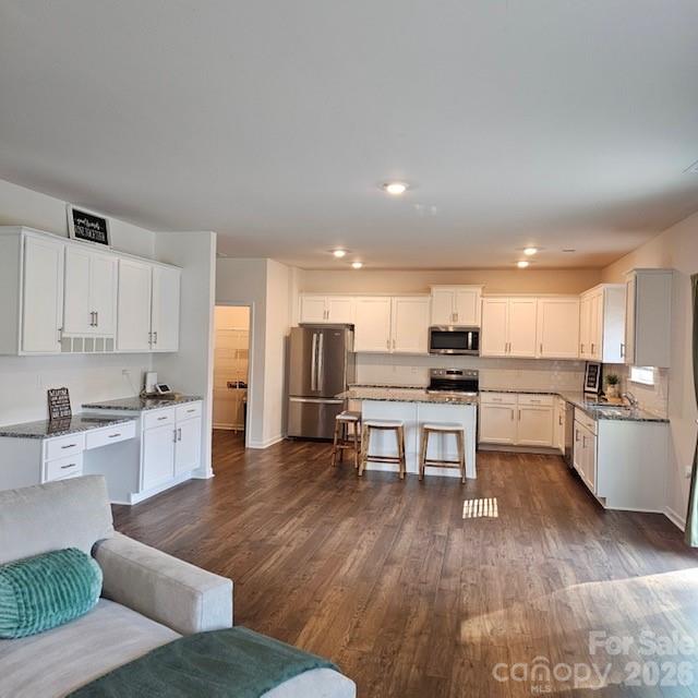 534 Yellow Birch Drive — Locust
