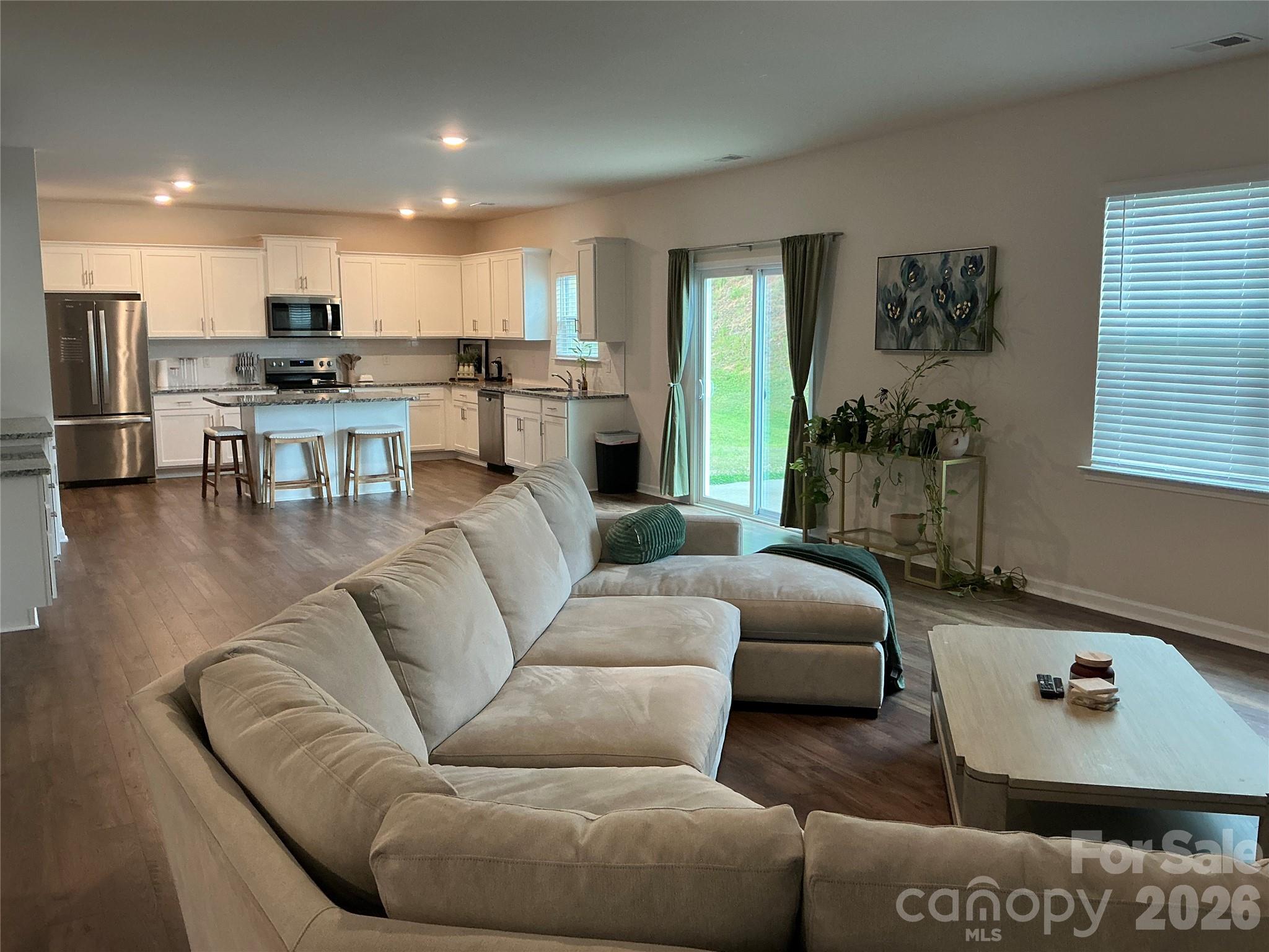 534 Yellow Birch Drive — Locust