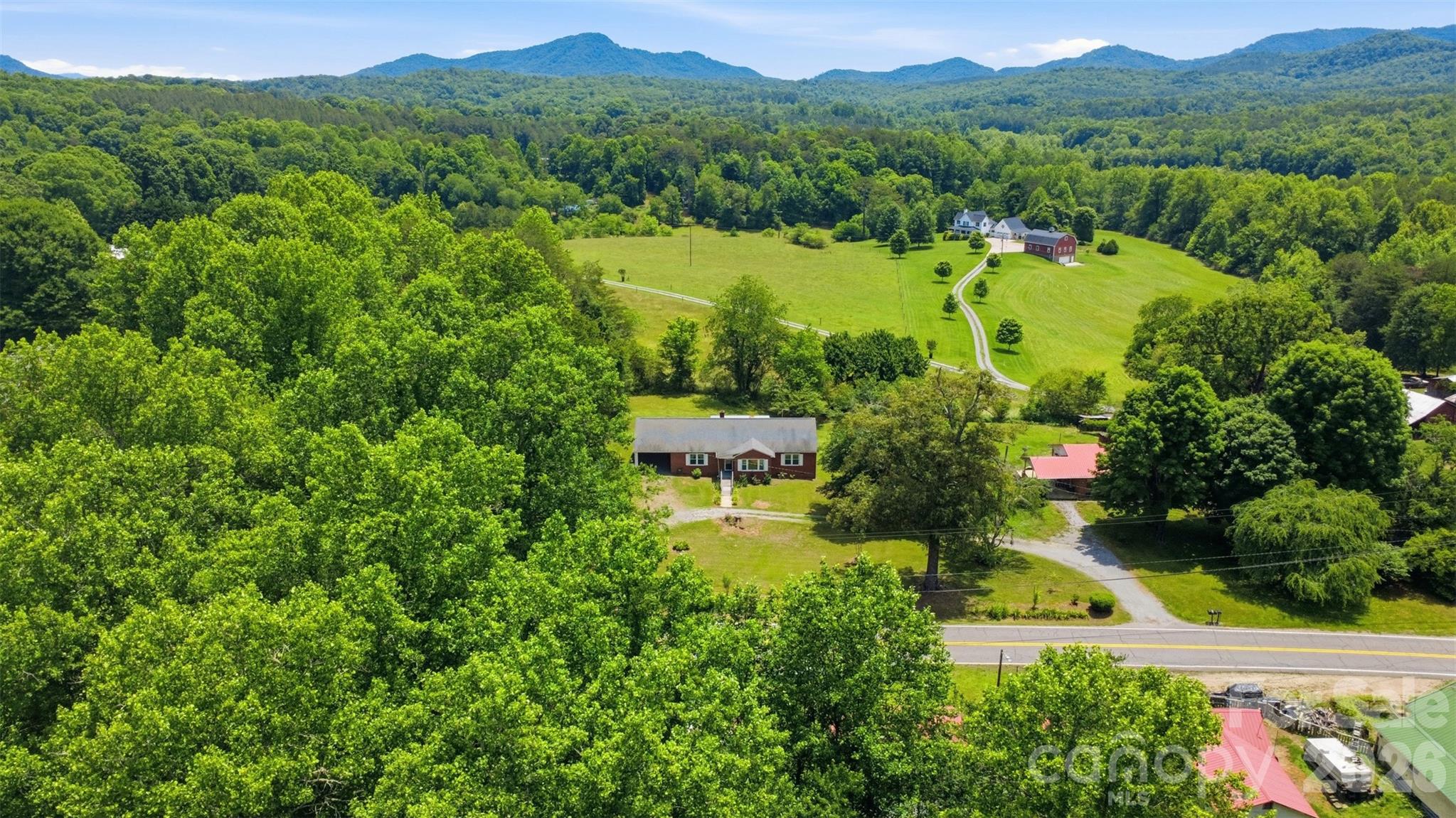 8785 Sugar Hill Road — Marion