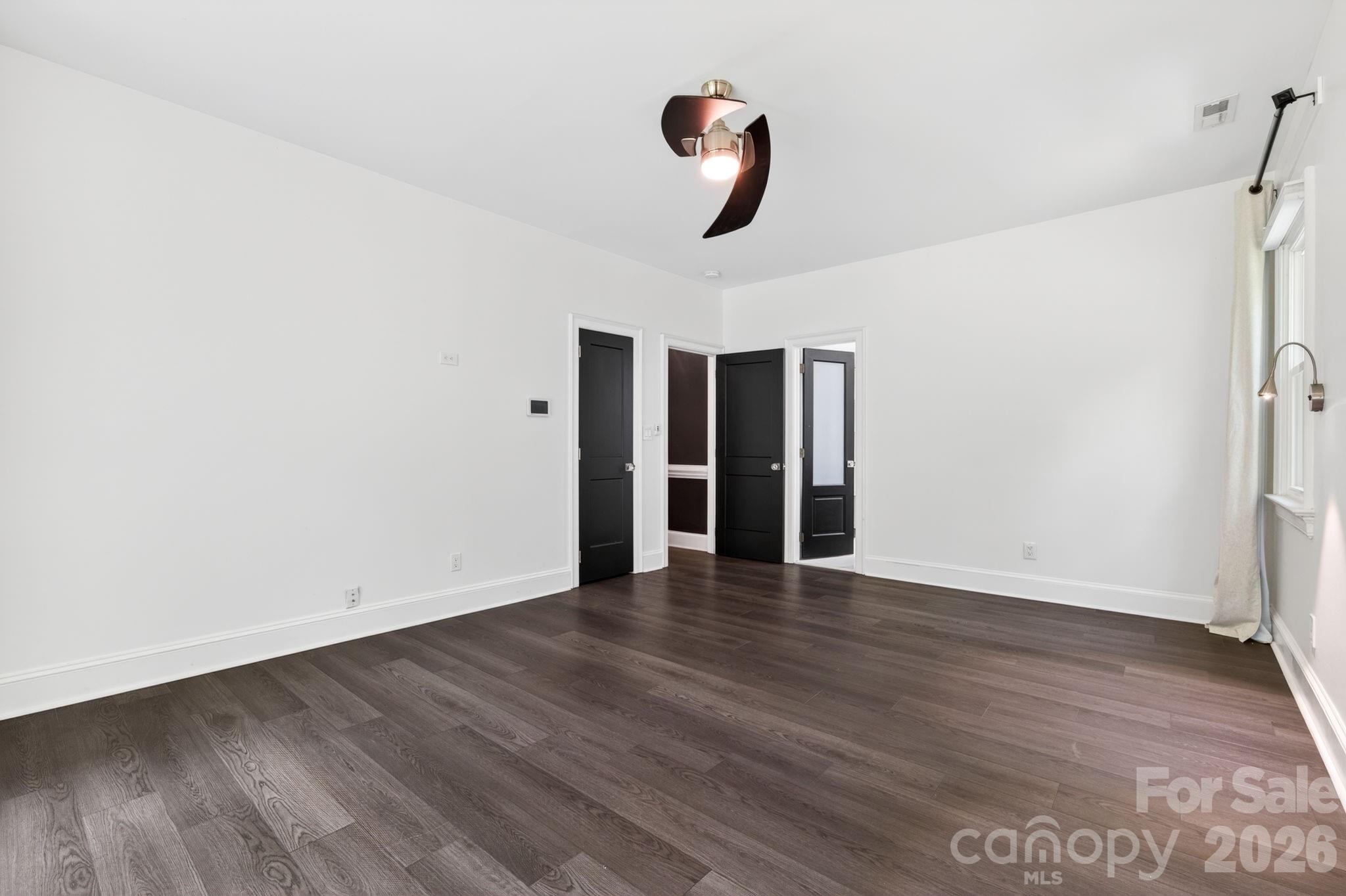 9131 N Pine Hill Lane — Charlotte