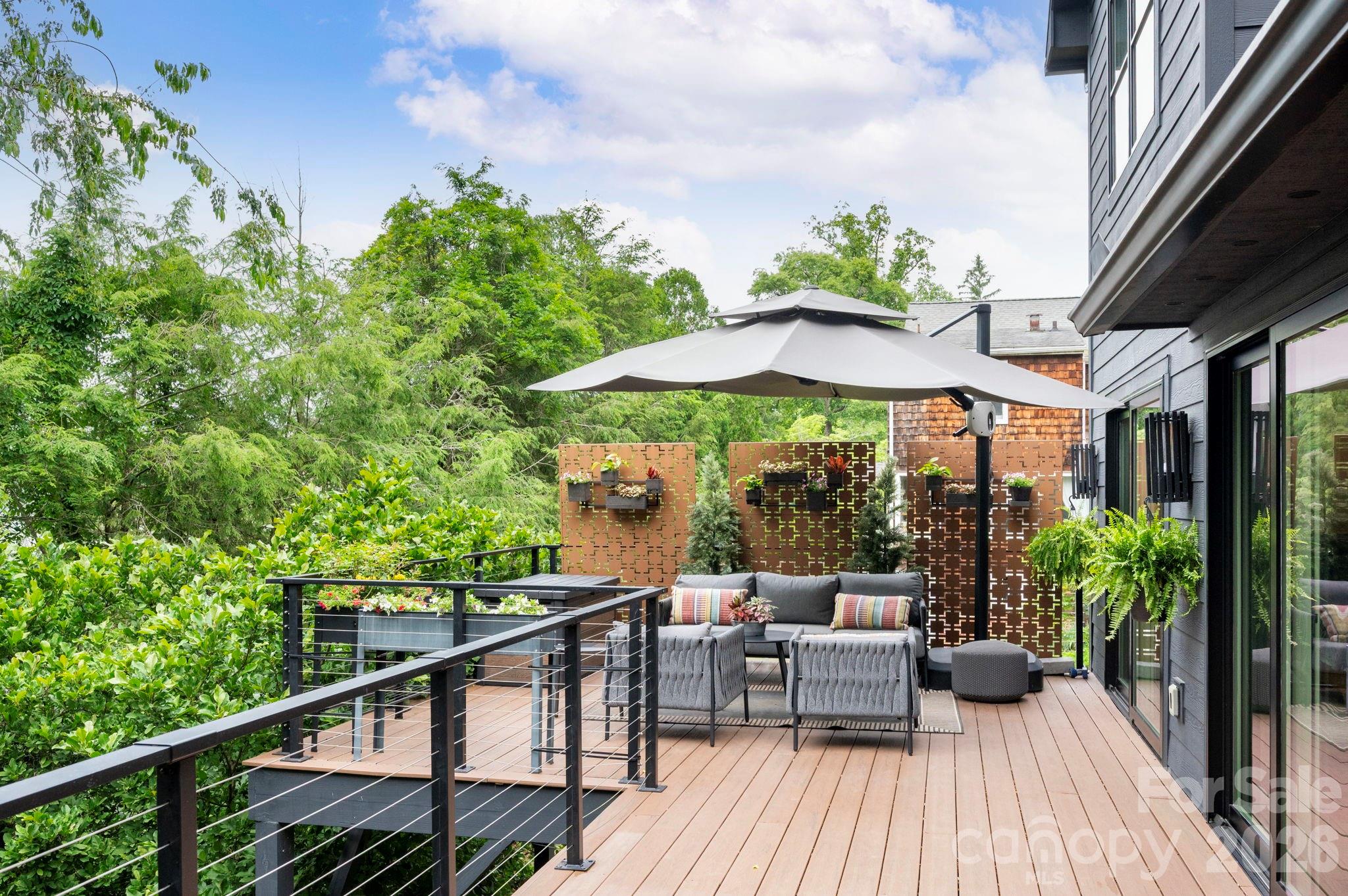 48 Woodvale Avenue — Asheville