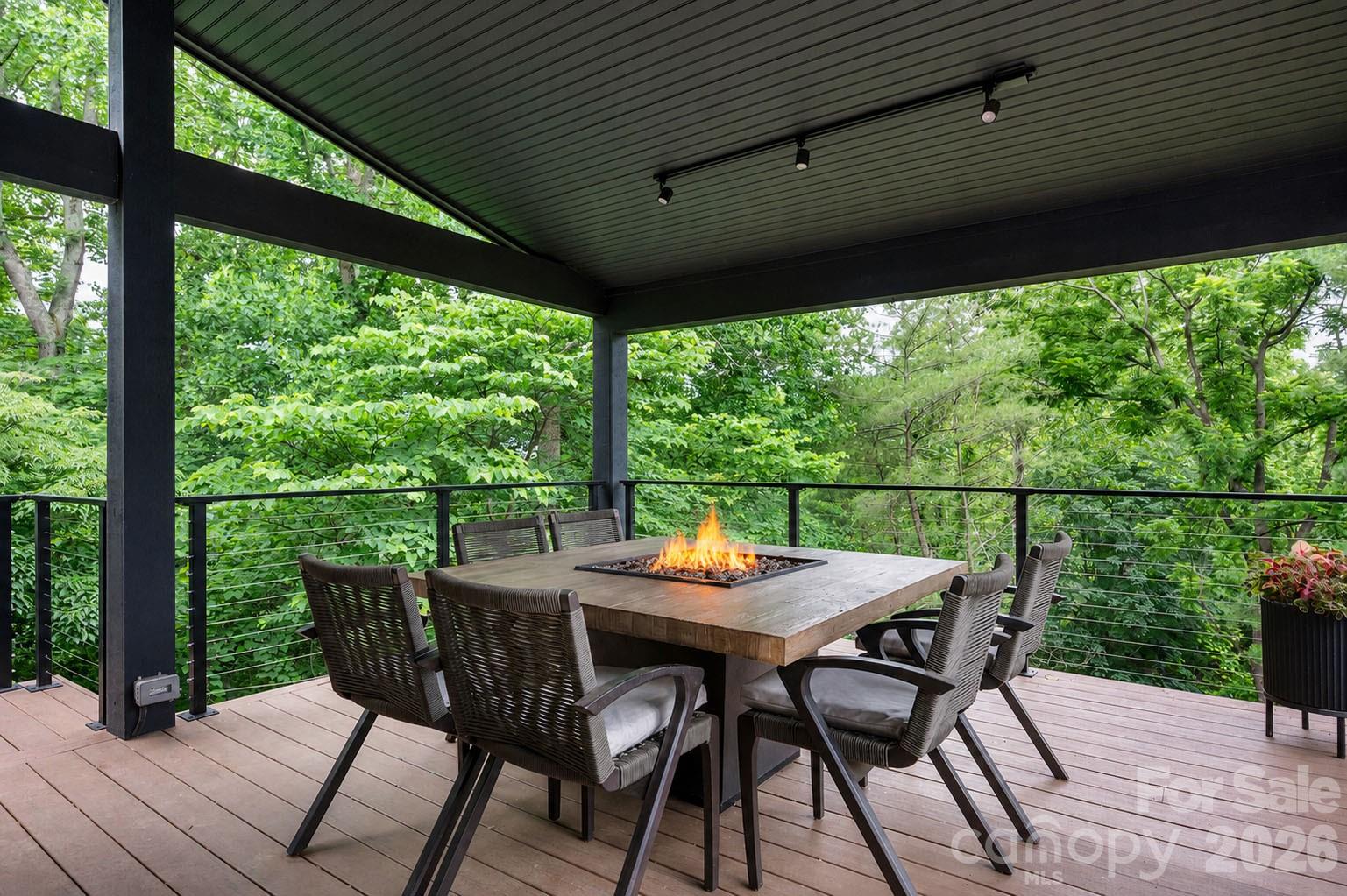 48 Woodvale Avenue — Asheville