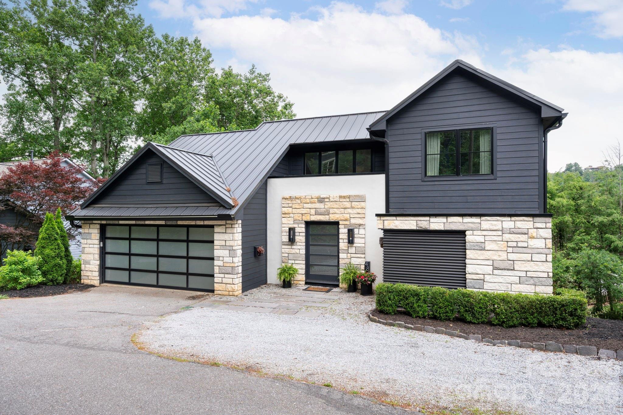 48 Woodvale Avenue — Asheville