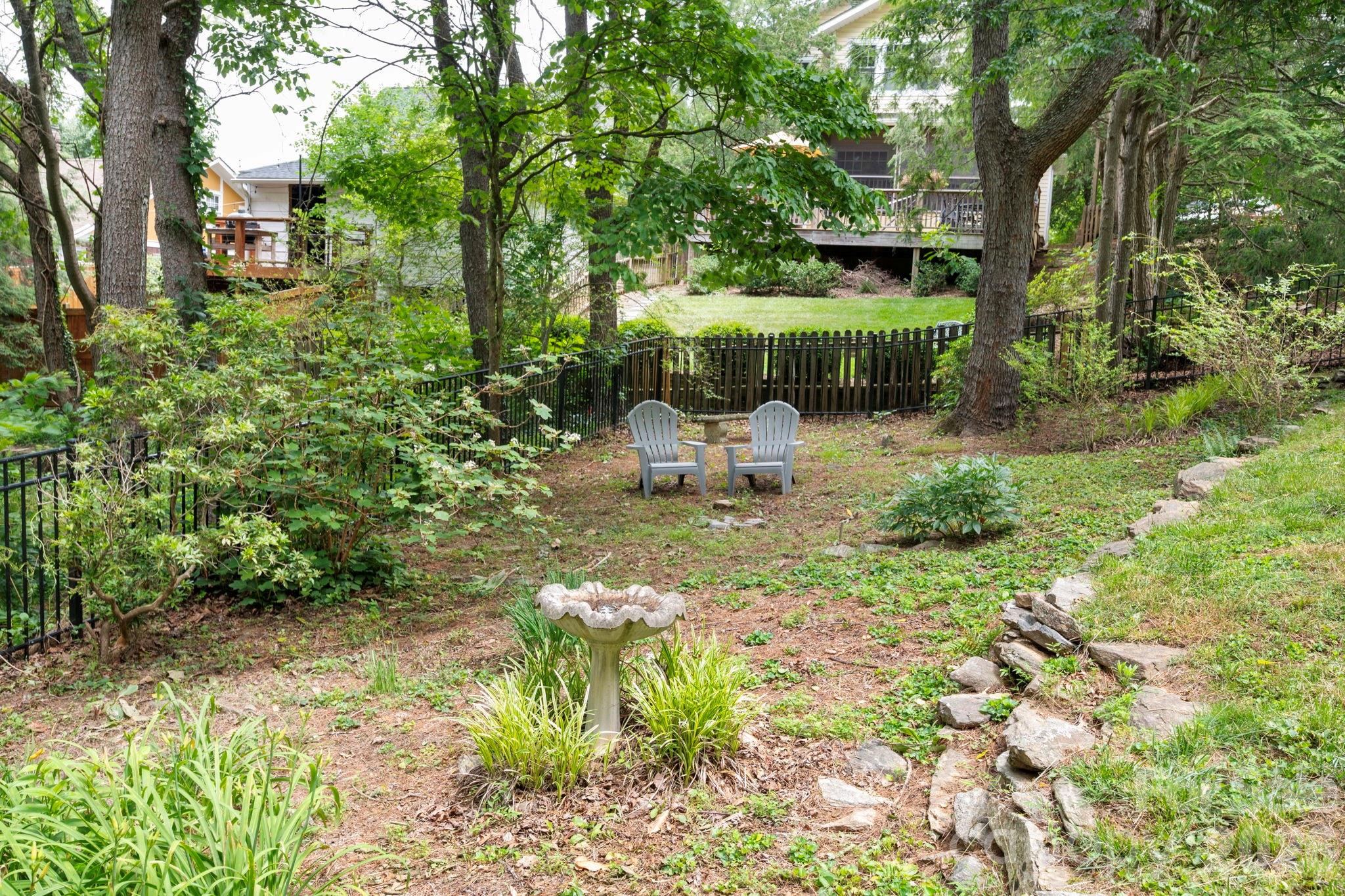 48 Woodvale Avenue — Asheville