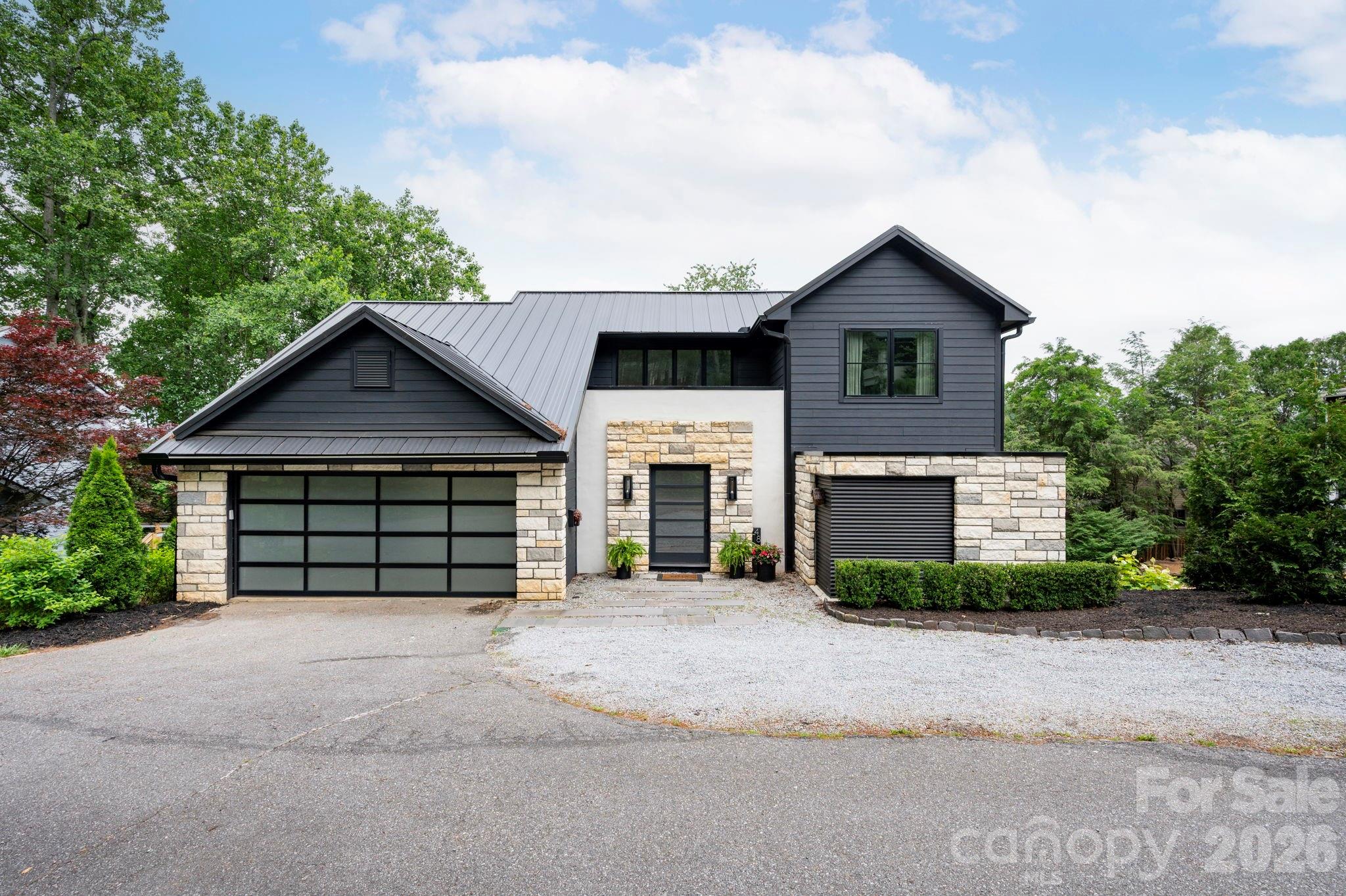 48 Woodvale Avenue — Asheville