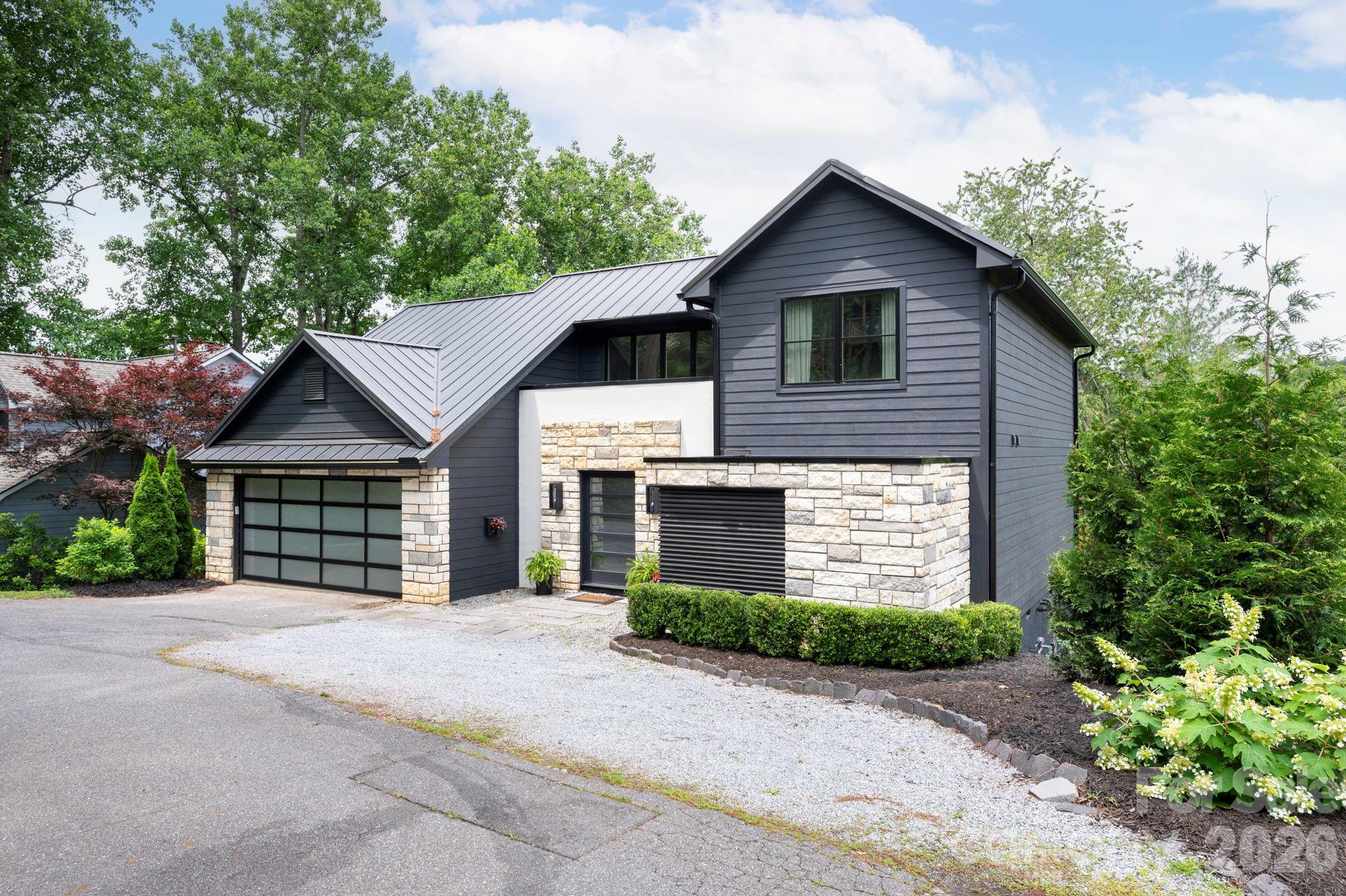 48 Woodvale Avenue — Asheville