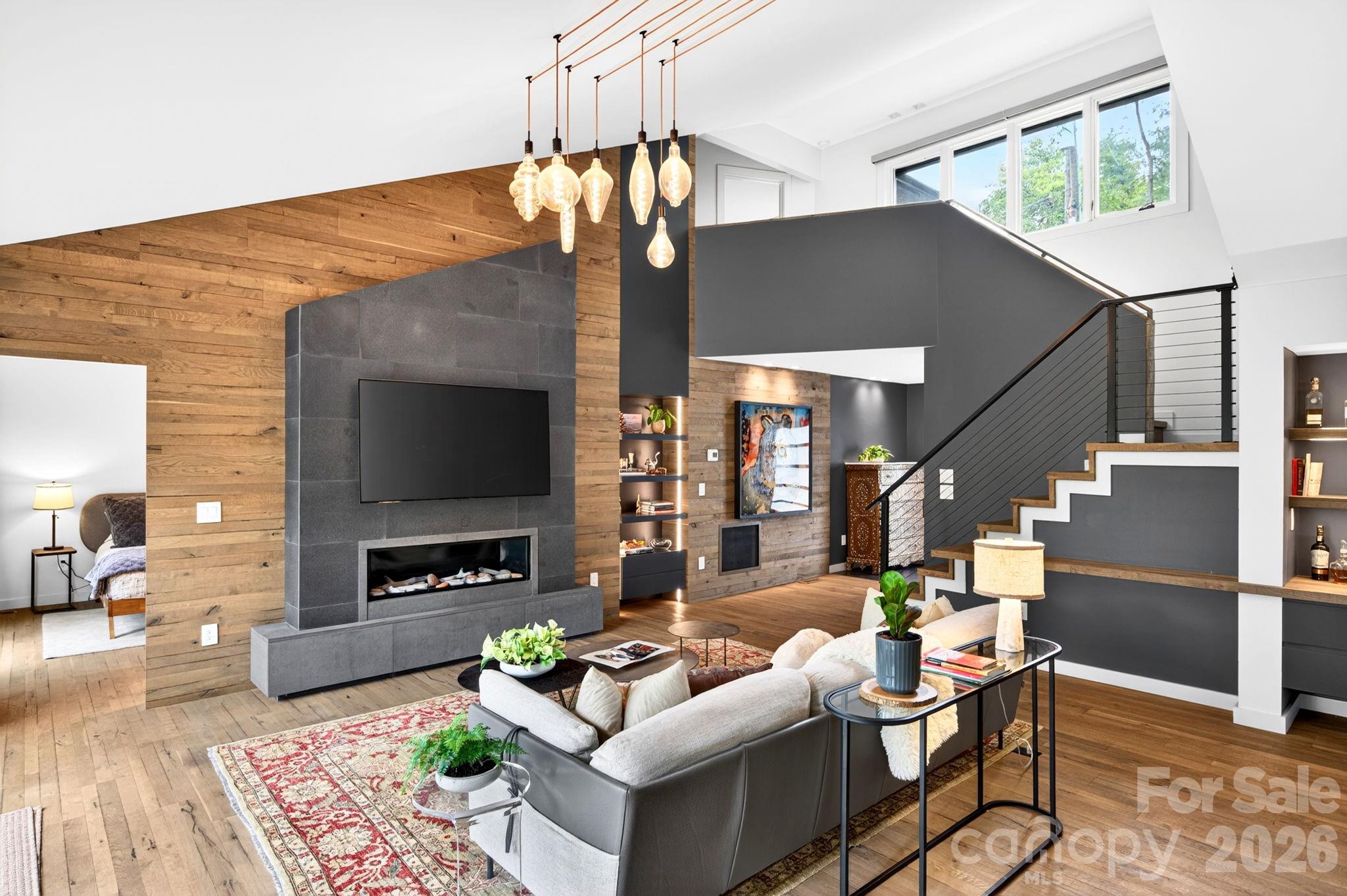 48 Woodvale Avenue — Asheville