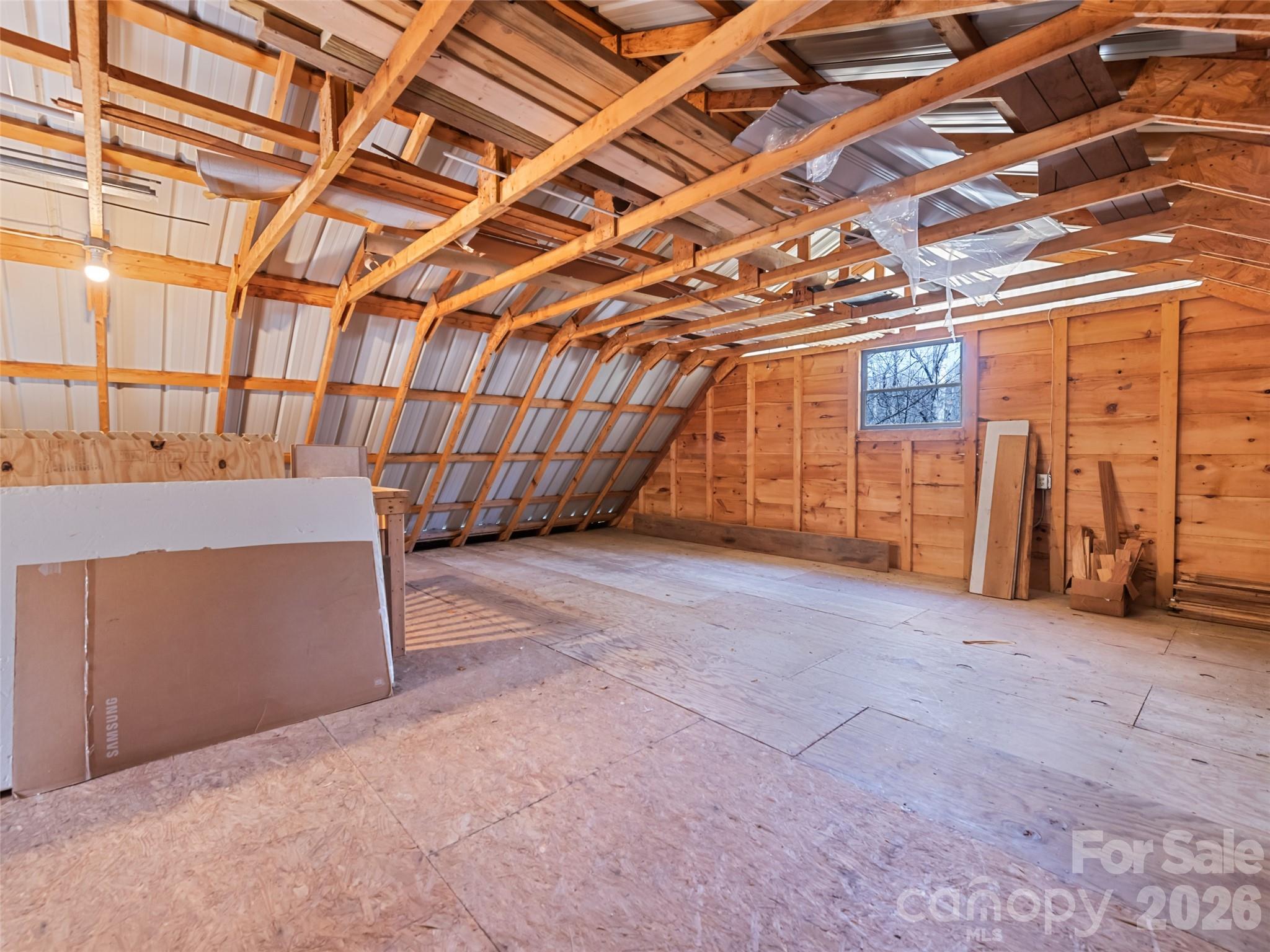 89 Stump Lane — Maggie Valley