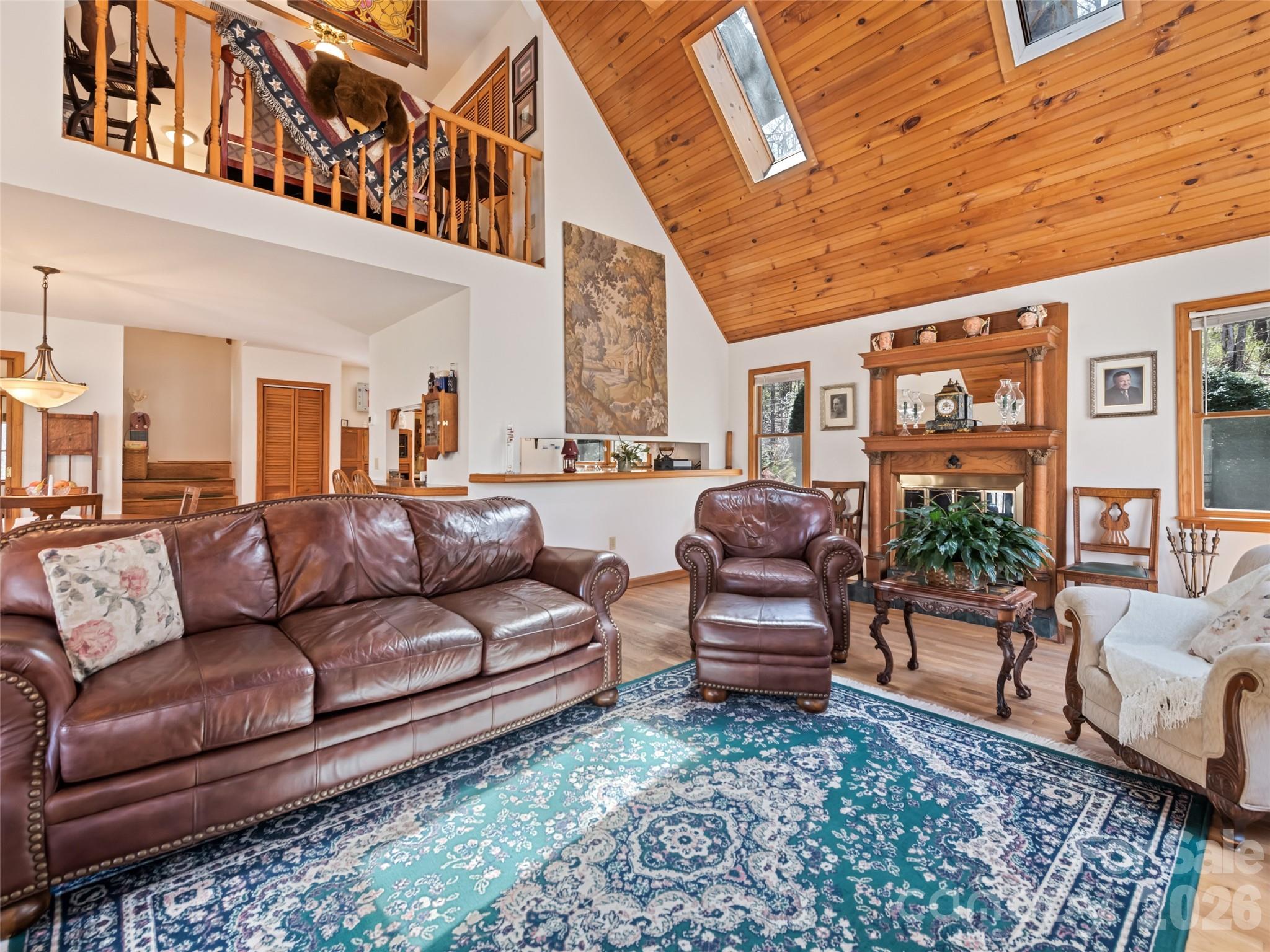 89 Stump Lane — Maggie Valley