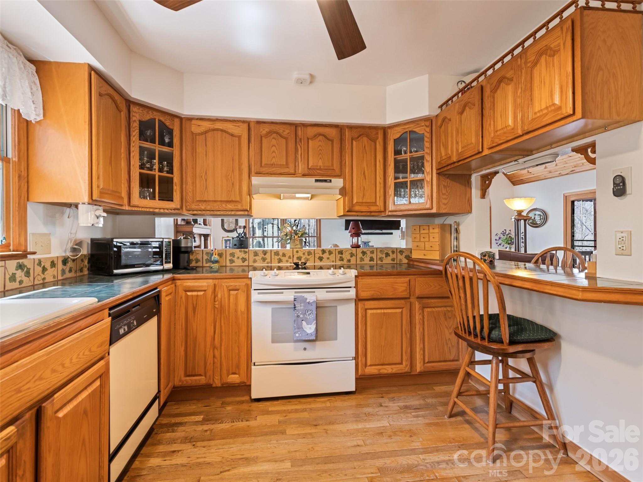 89 Stump Lane — Maggie Valley