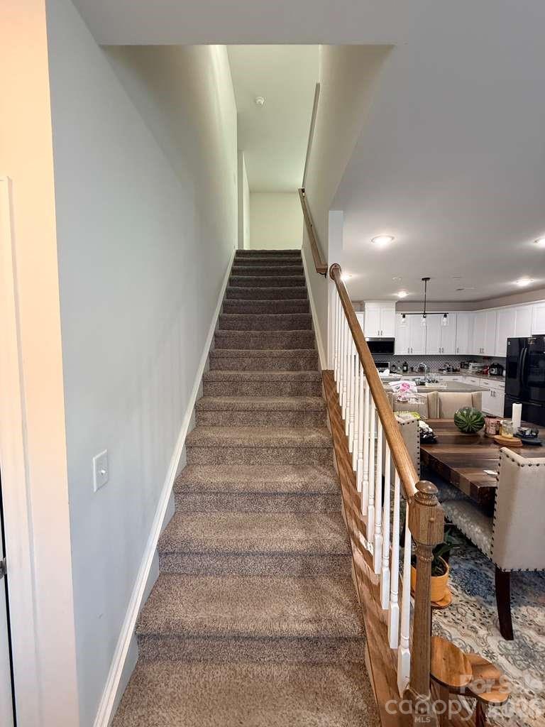 11908 Redleaf Drive — Charlotte
