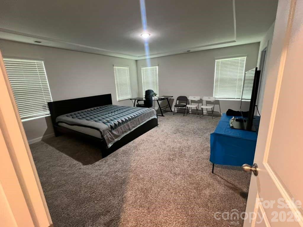 11908 Redleaf Drive — Charlotte