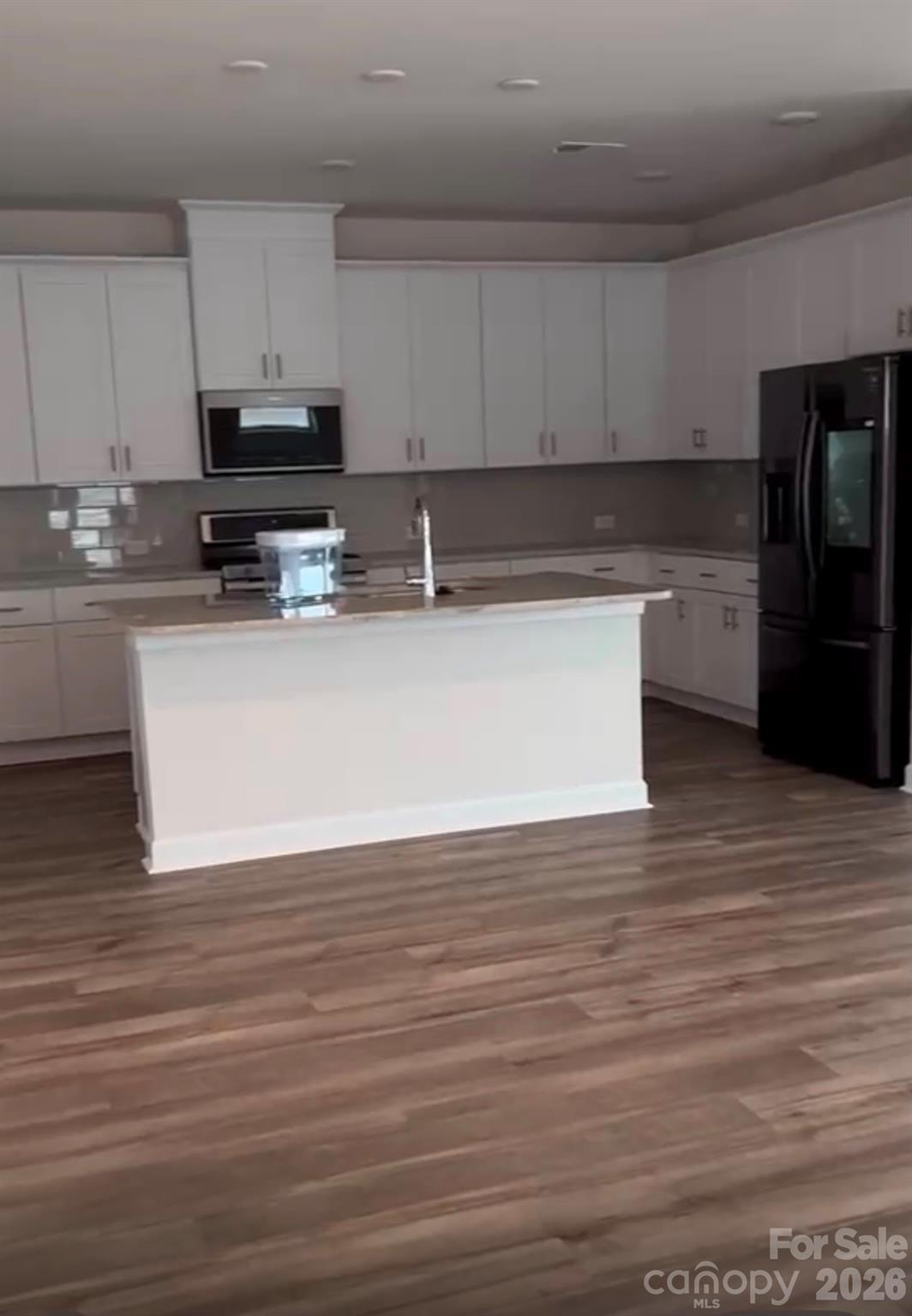 11908 Redleaf Drive — Charlotte