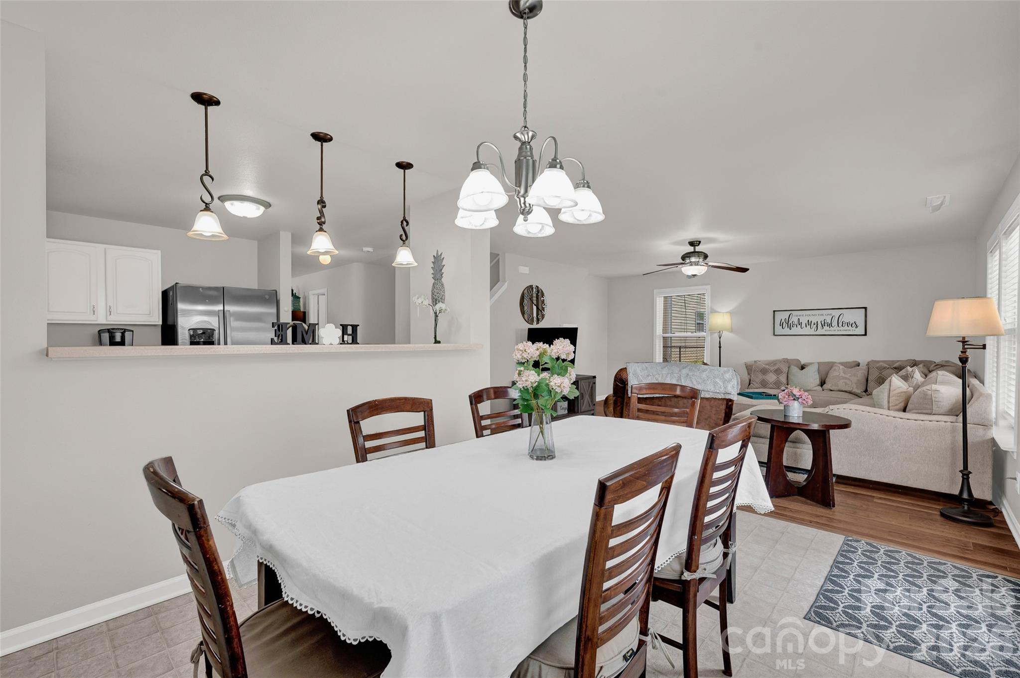 211 Wolf Creek Lane — Statesville