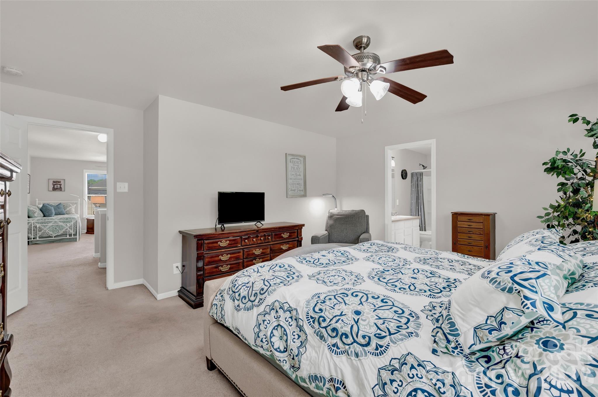 211 Wolf Creek Lane — Statesville