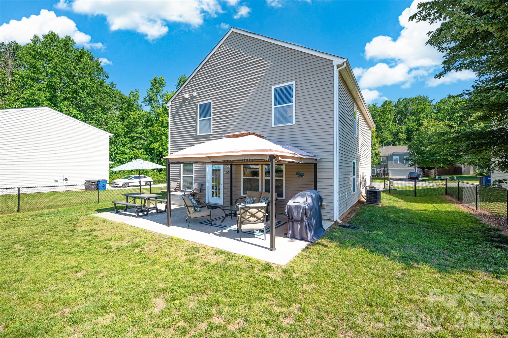 211 Wolf Creek Lane — Statesville