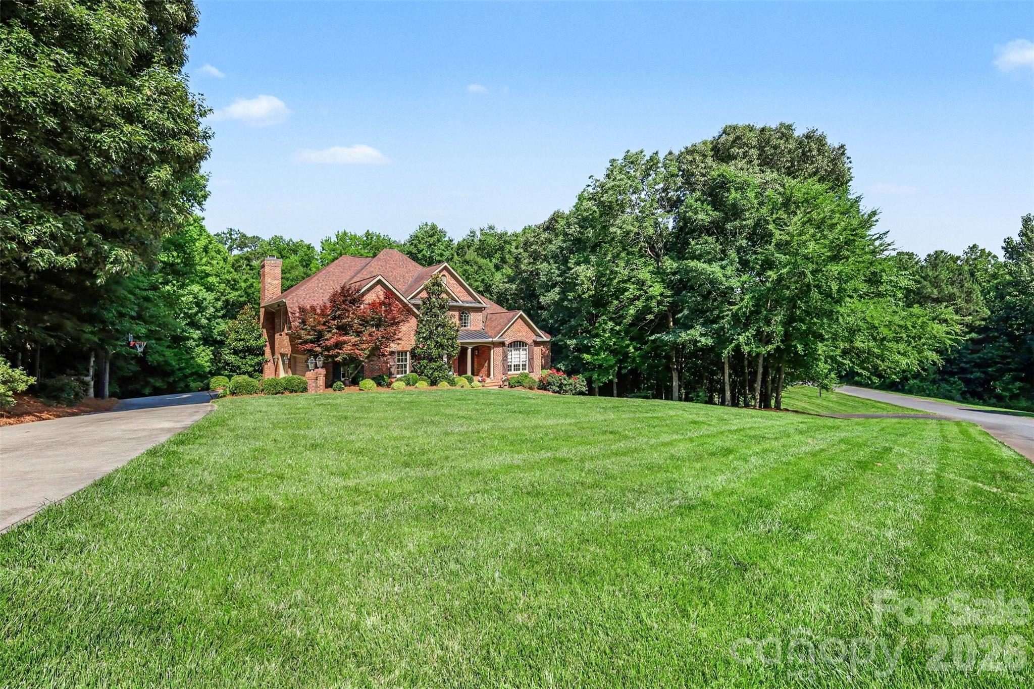 1706 Brookshaw Run — Fort Mill