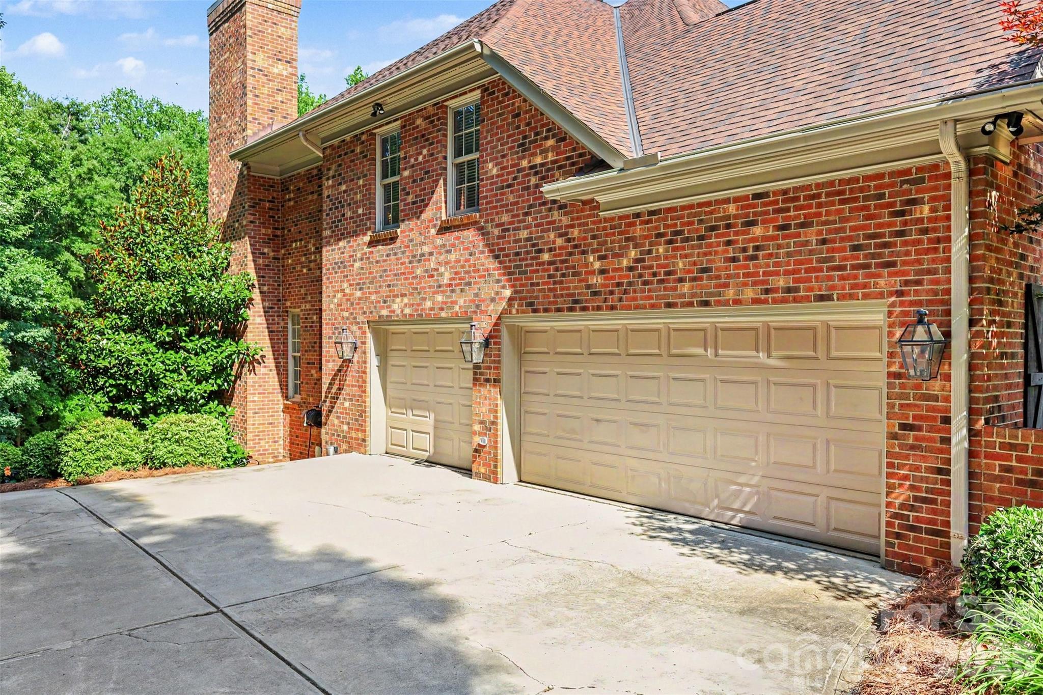 1706 Brookshaw Run — Fort Mill