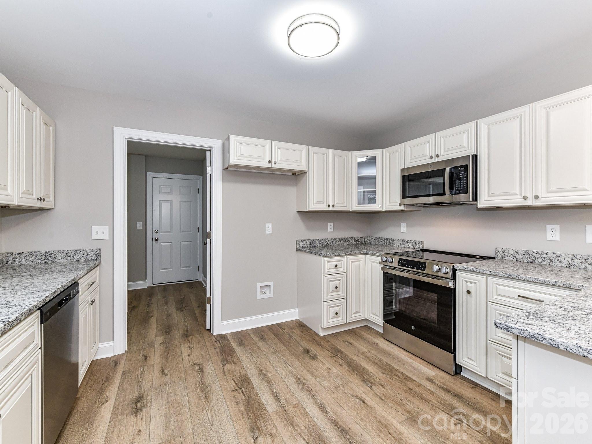 573 Wade Road — Oakboro