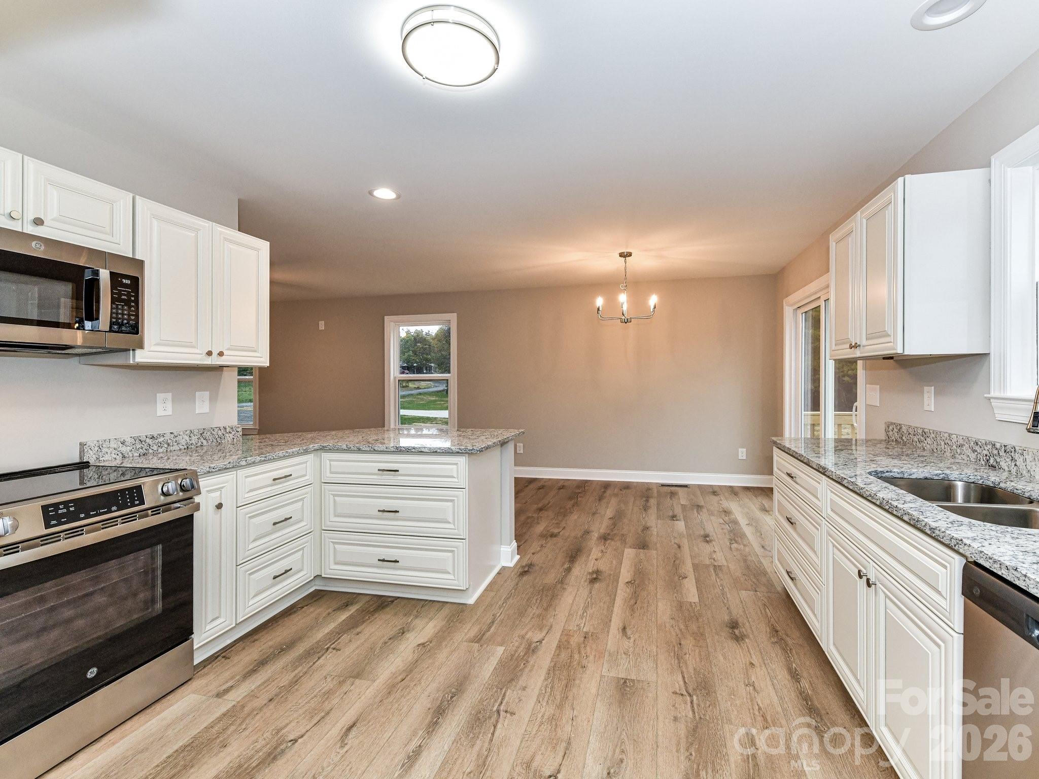 573 Wade Road — Oakboro