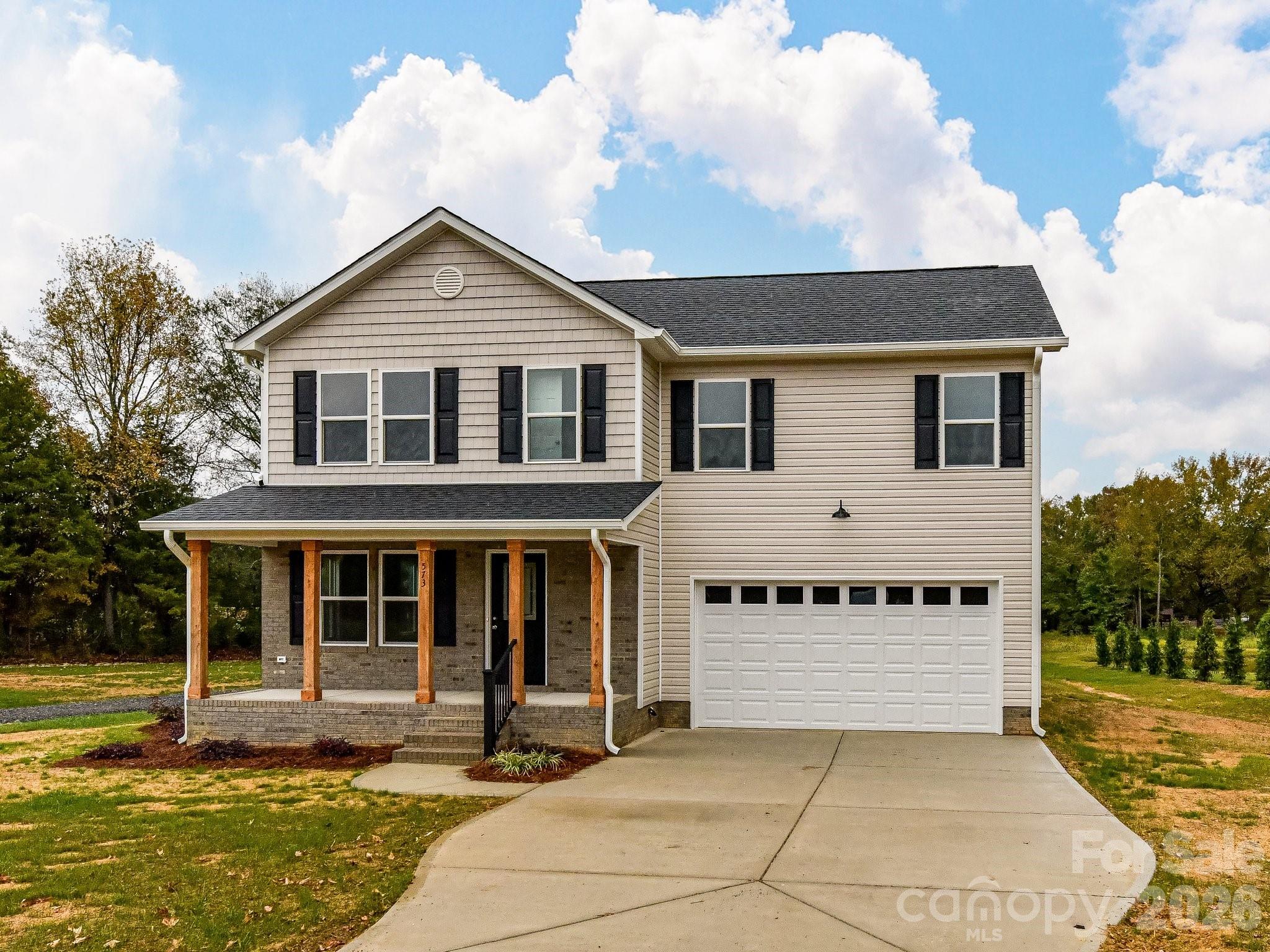 573 Wade Road — Oakboro