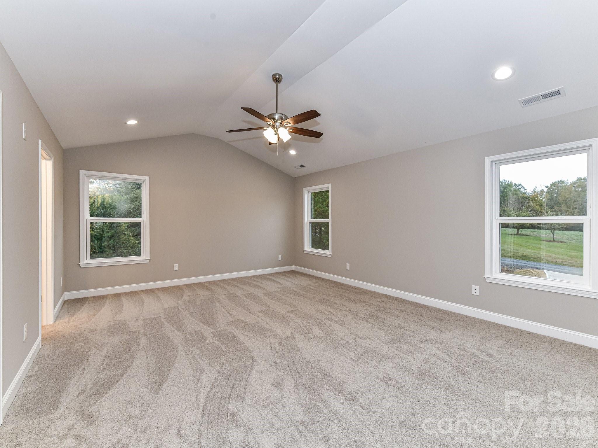 573 Wade Road — Oakboro