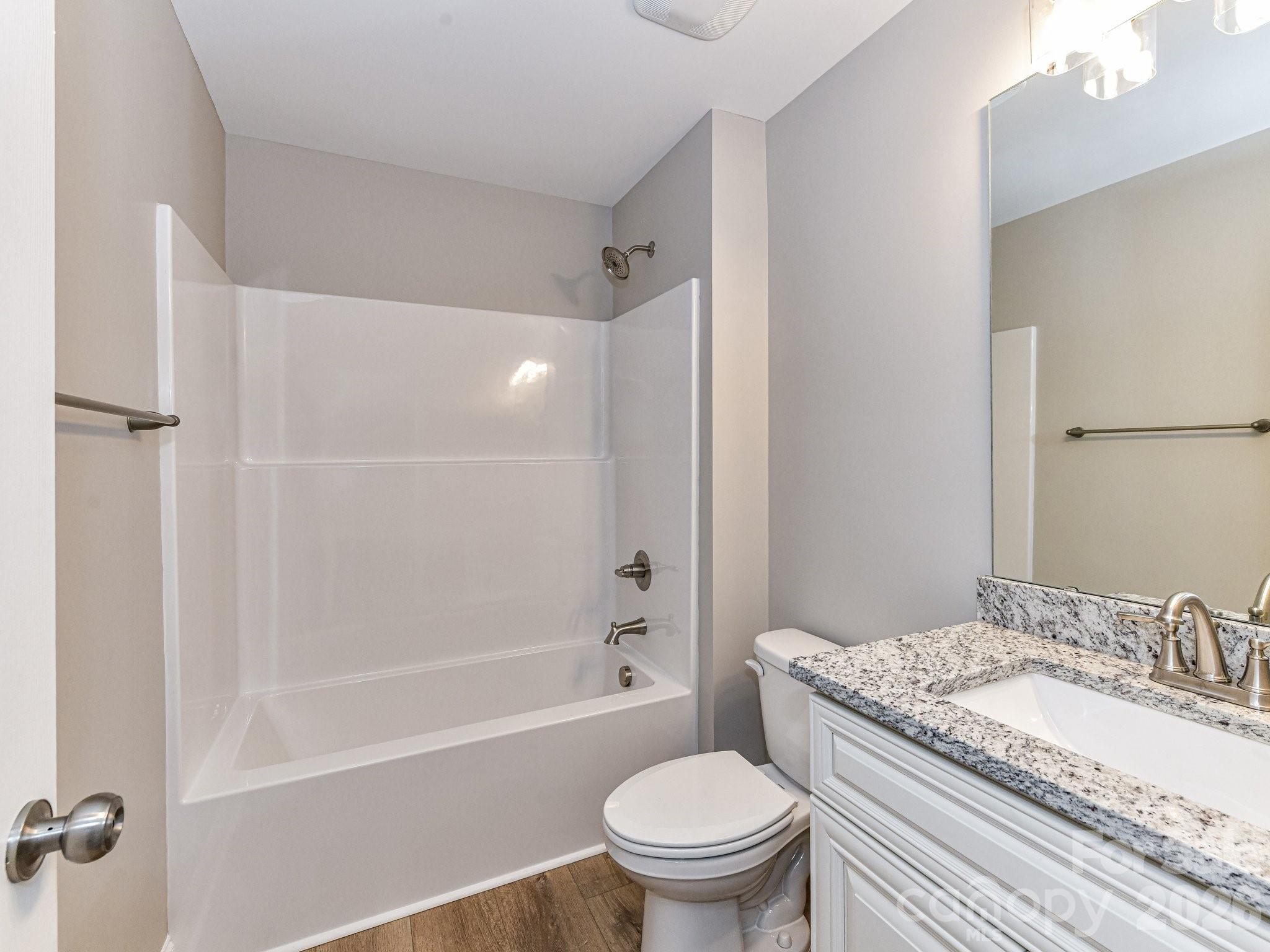 573 Wade Road — Oakboro