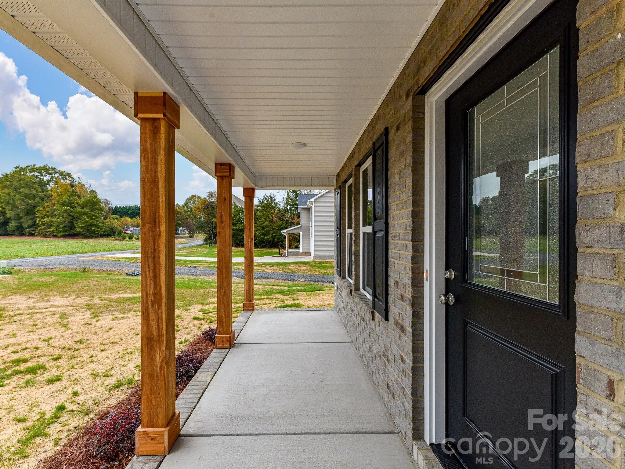 573 Wade Road — Oakboro