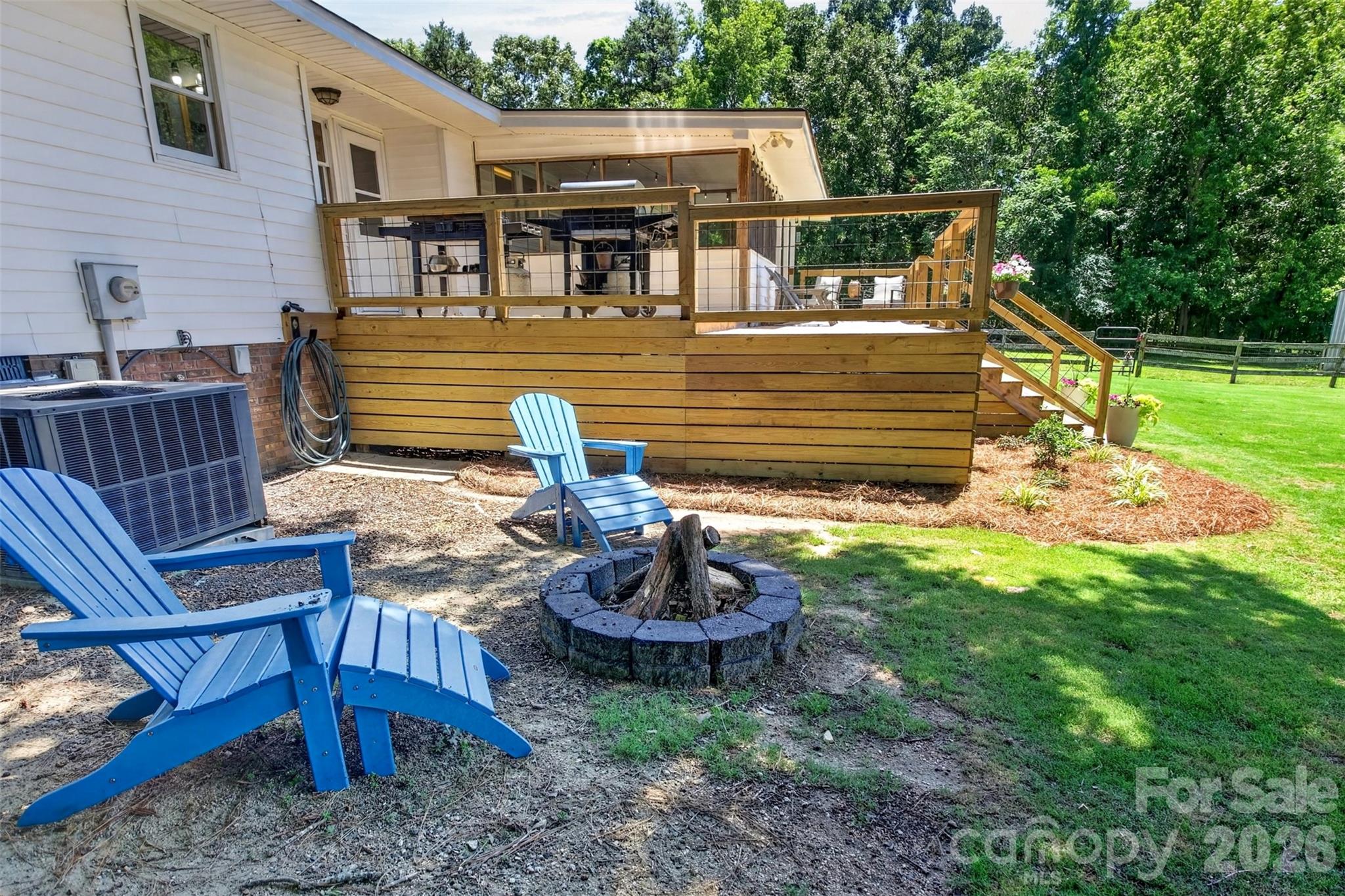 1609 Hall Road — Chester