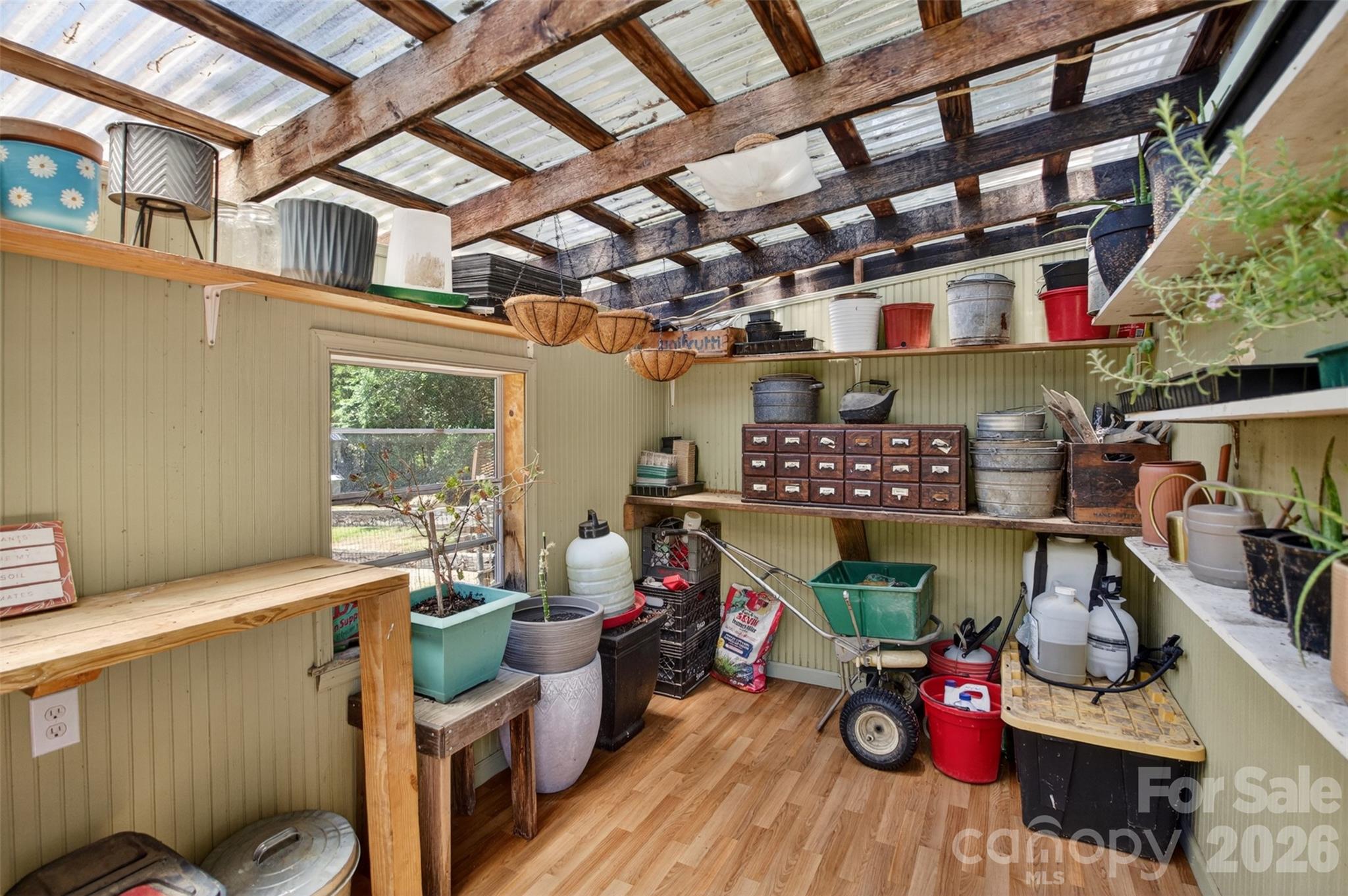 1609 Hall Road — Chester