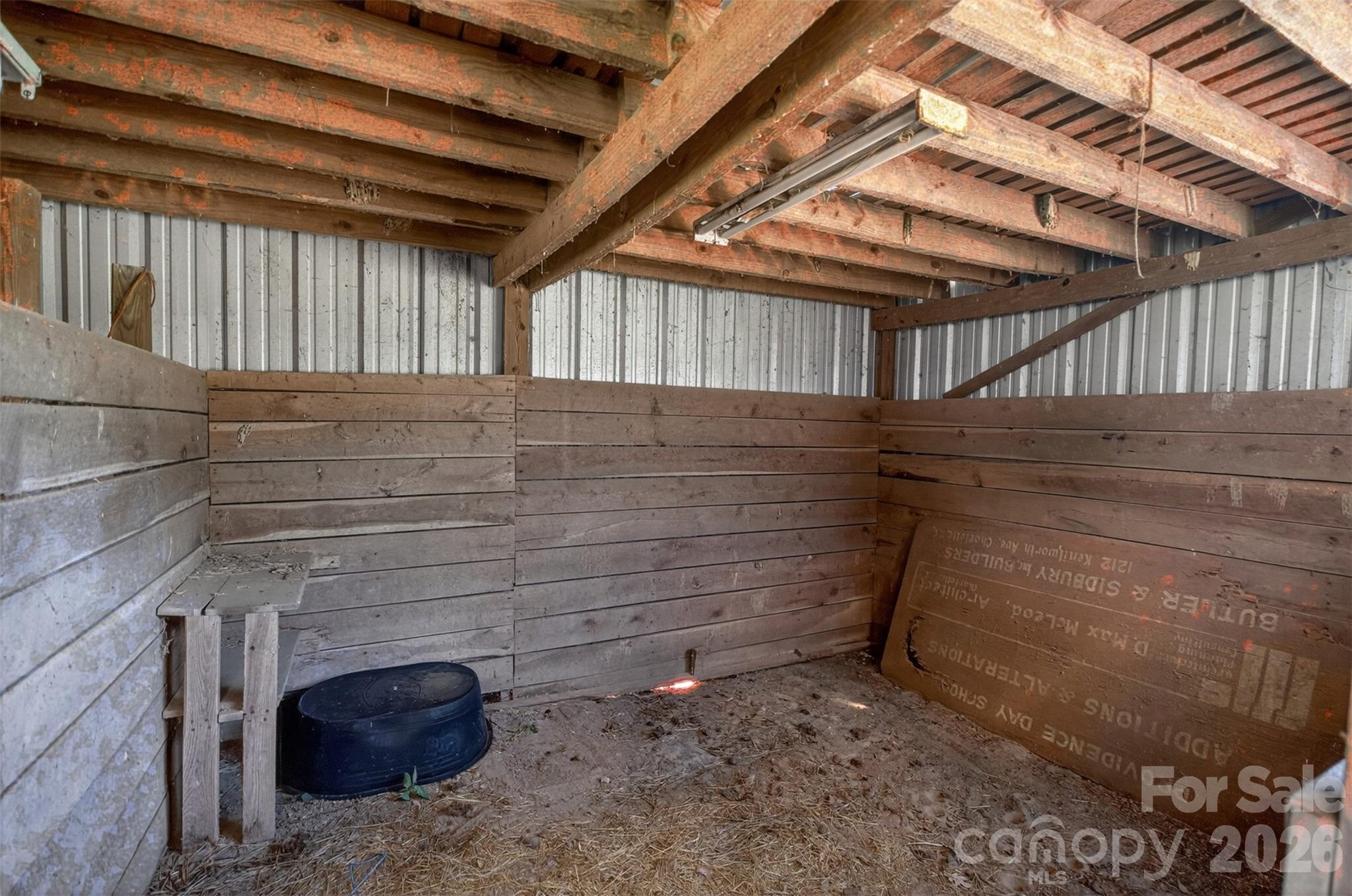 1609 Hall Road — Chester