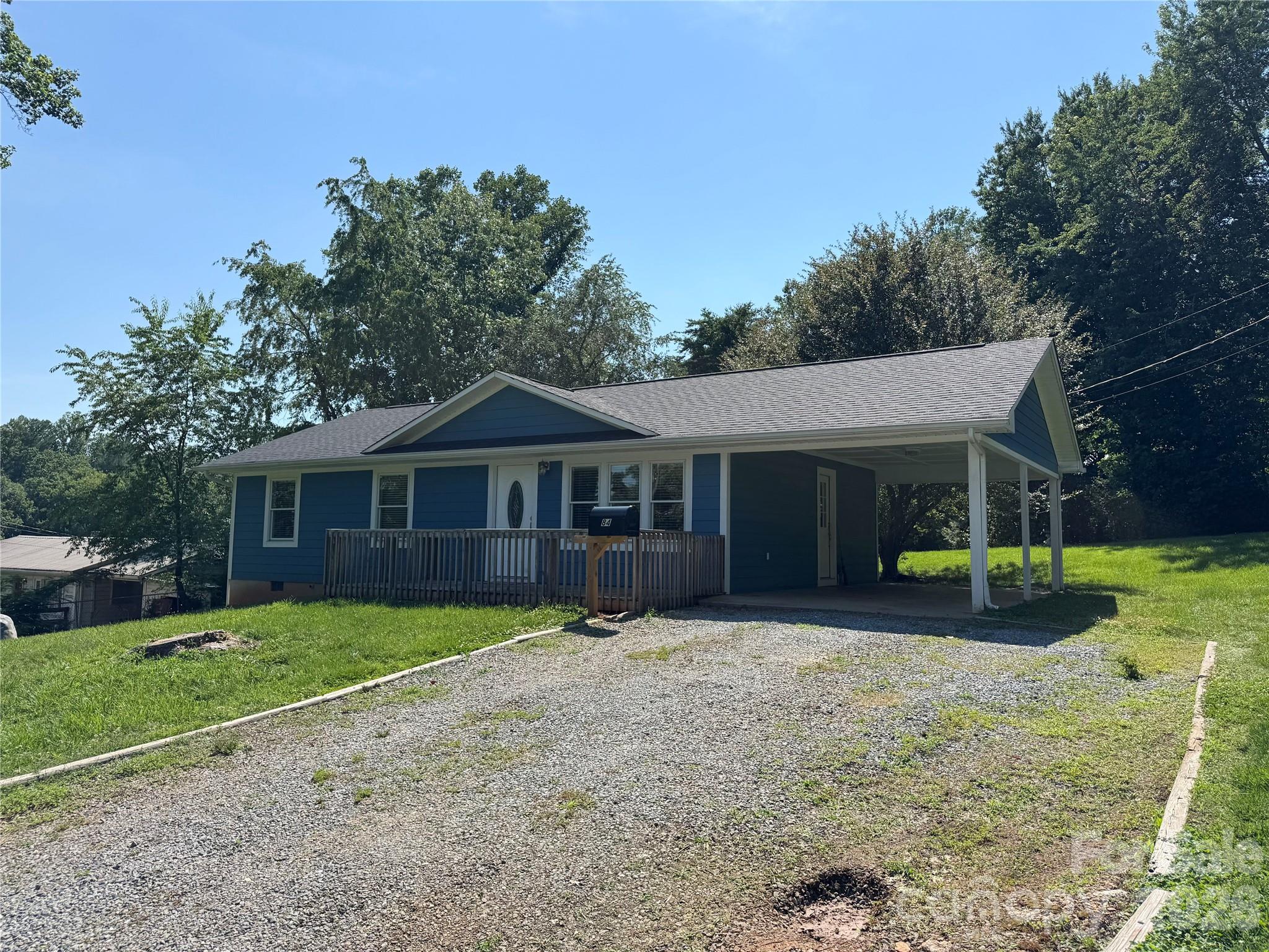 84 E Hunt Drive — Nebo
