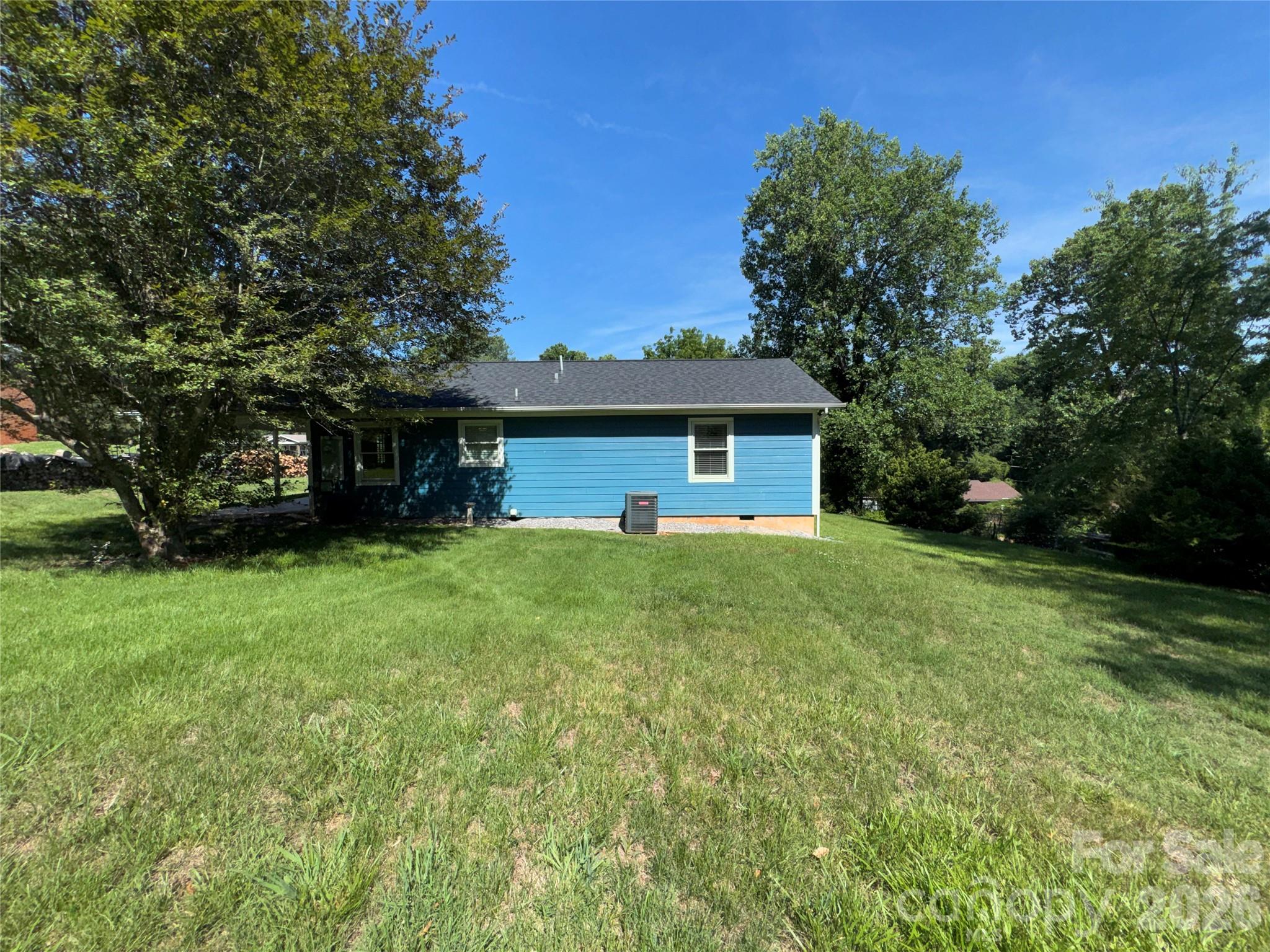 84 E Hunt Drive — Nebo