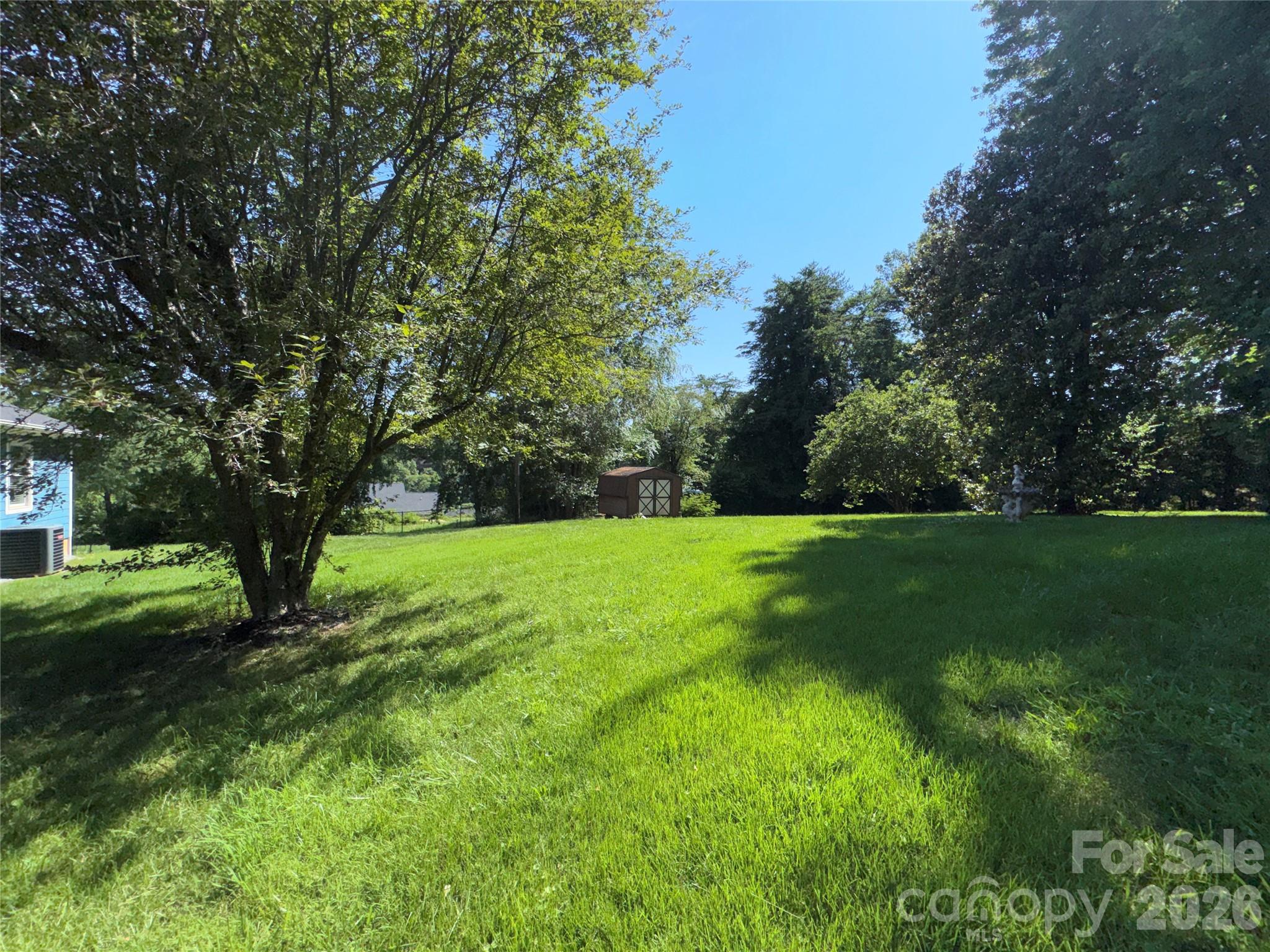 84 E Hunt Drive — Nebo