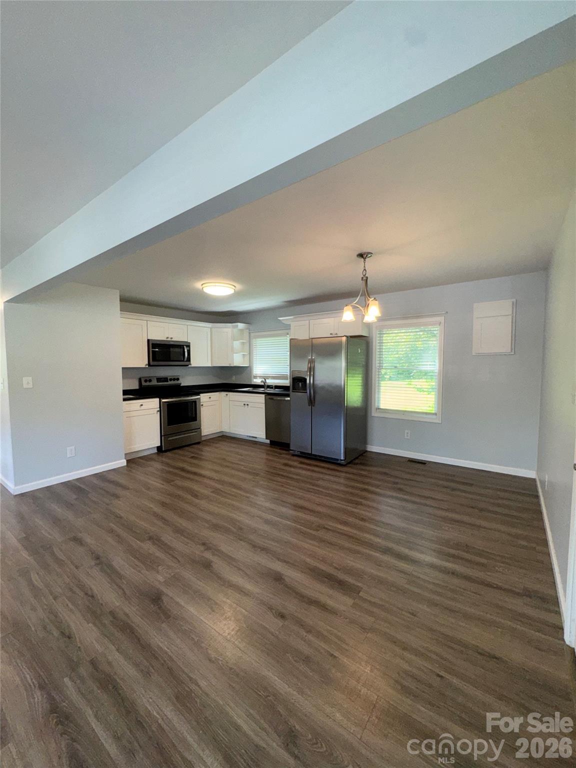 84 E Hunt Drive — Nebo
