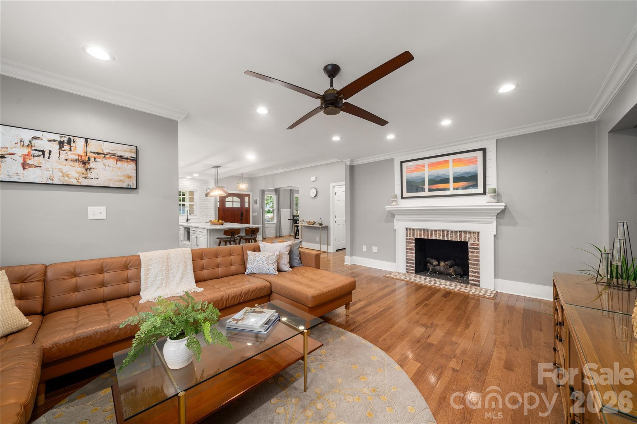 1921 Cumberland Avenue — Charlotte