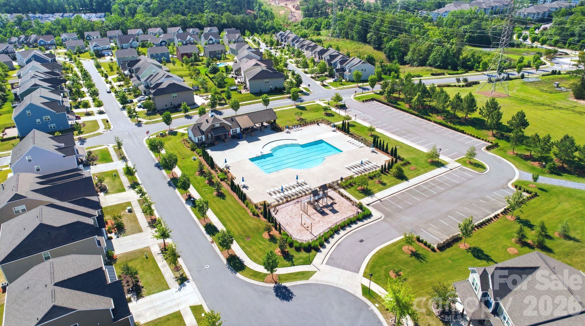 12701 Glowing Peak Road — Huntersville