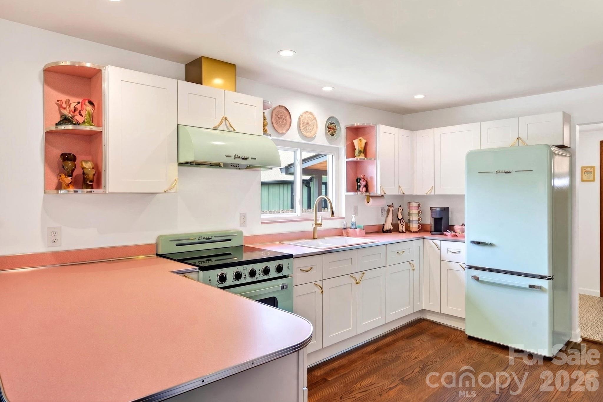 219 Flat Creek Road — Black Mountain