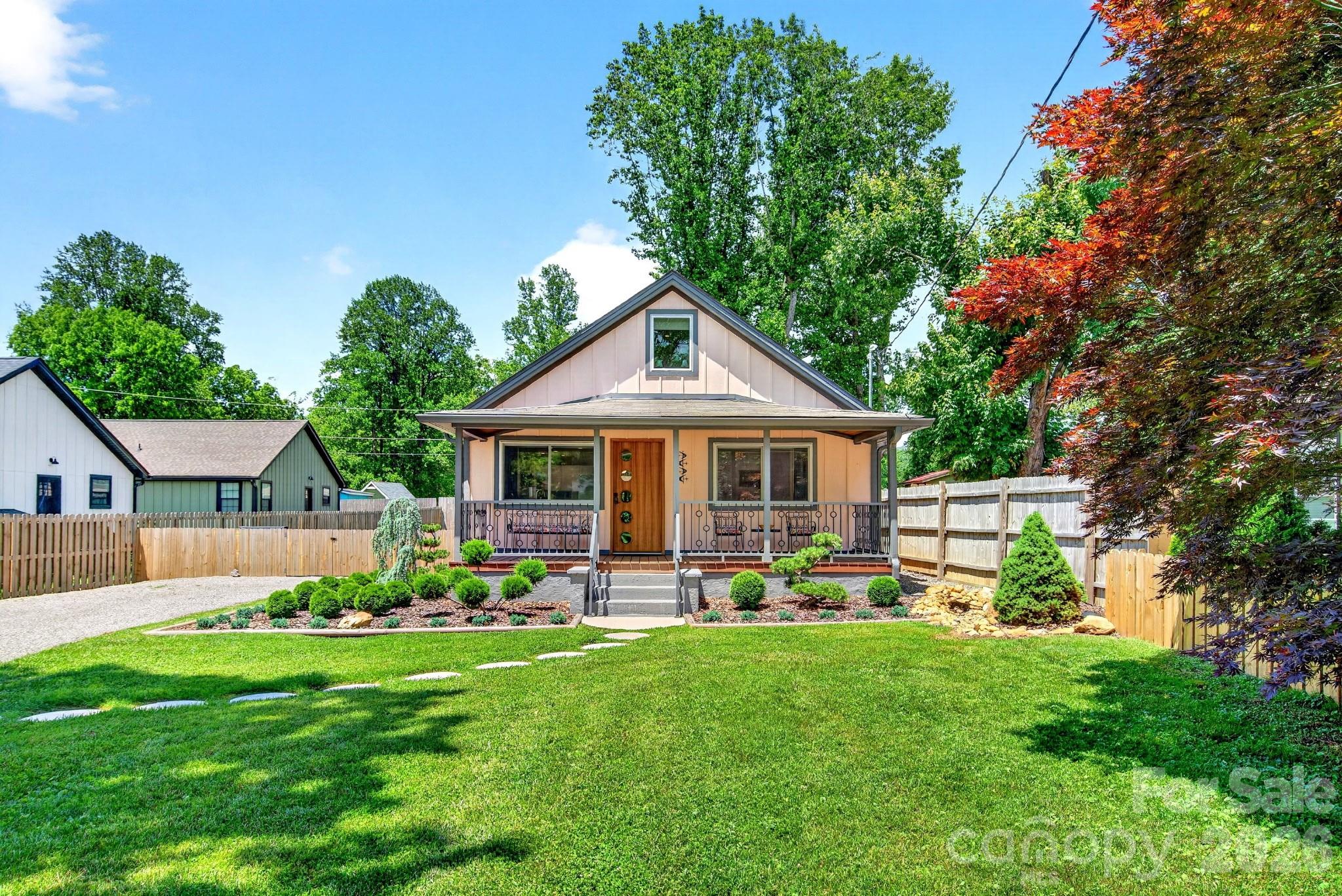 219 Flat Creek Road — Black Mountain