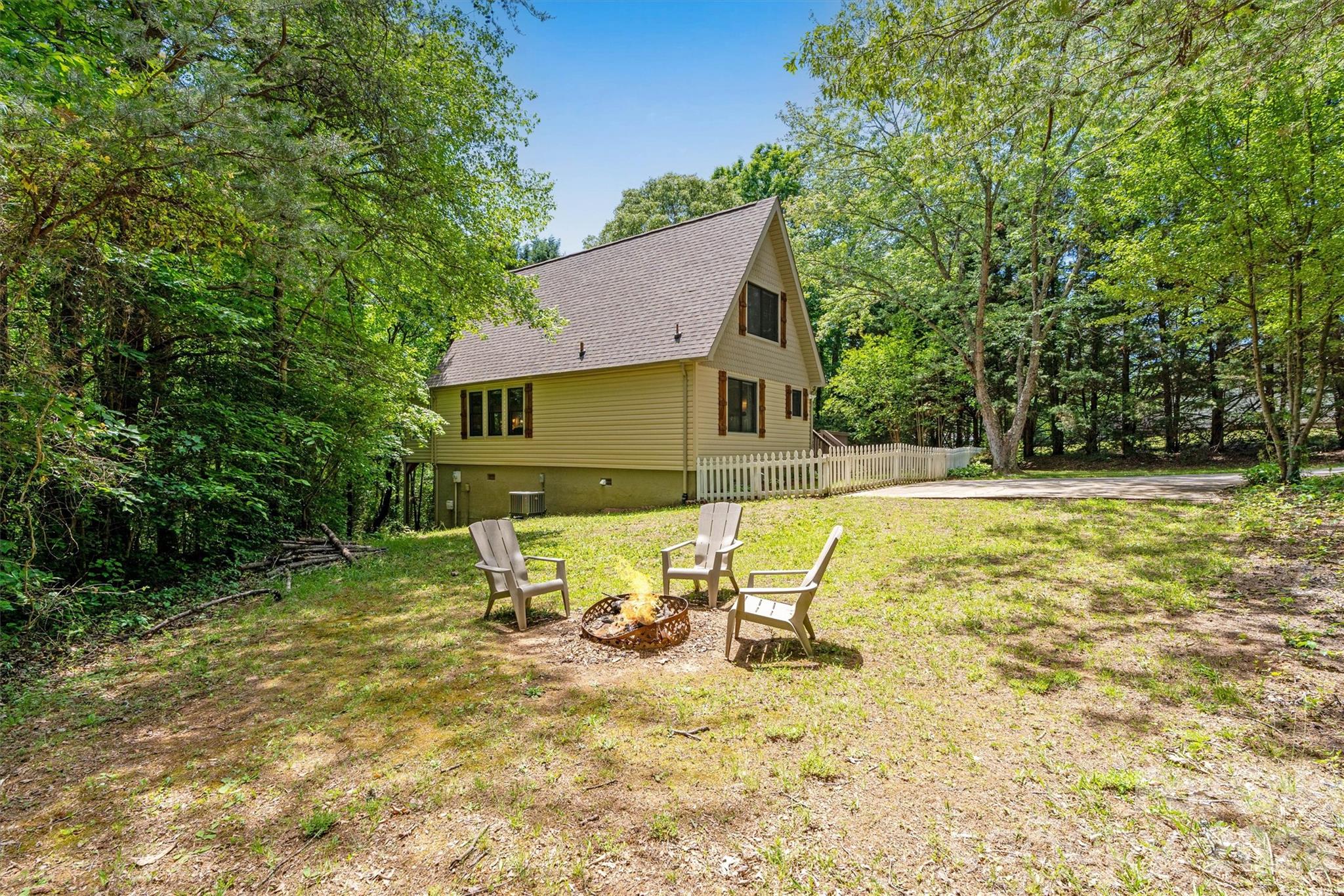 8347 Cedar Circle — Connelly Springs