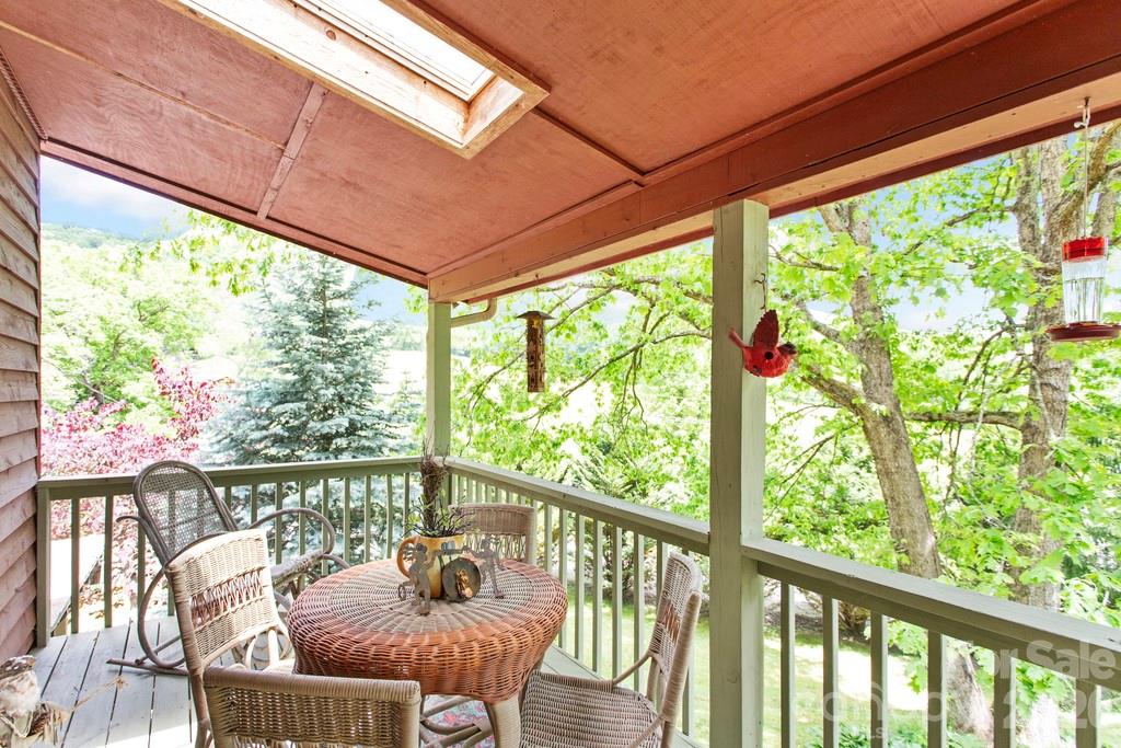 31 Valley Cove Place — Waynesville