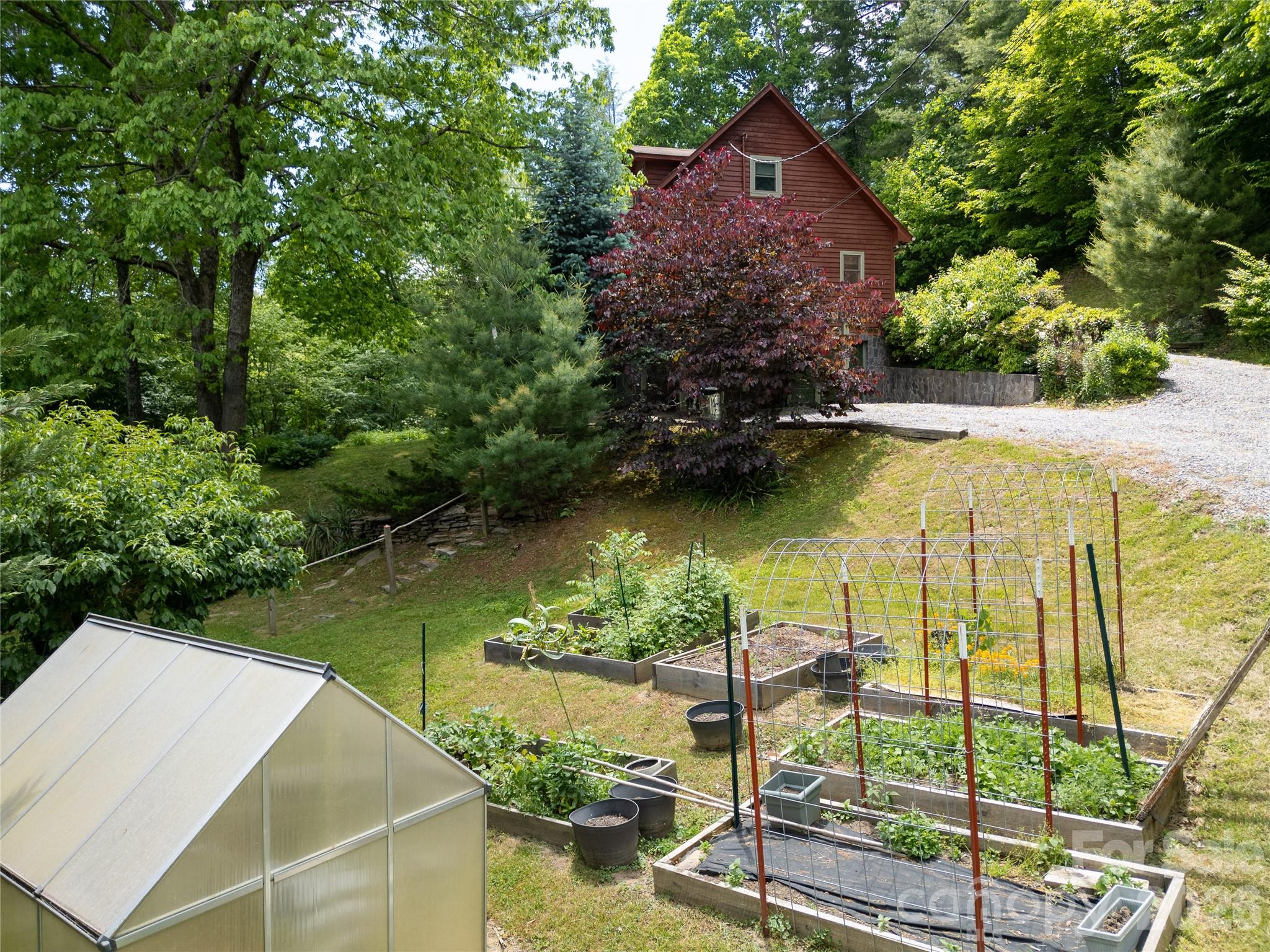 31 Valley Cove Place — Waynesville